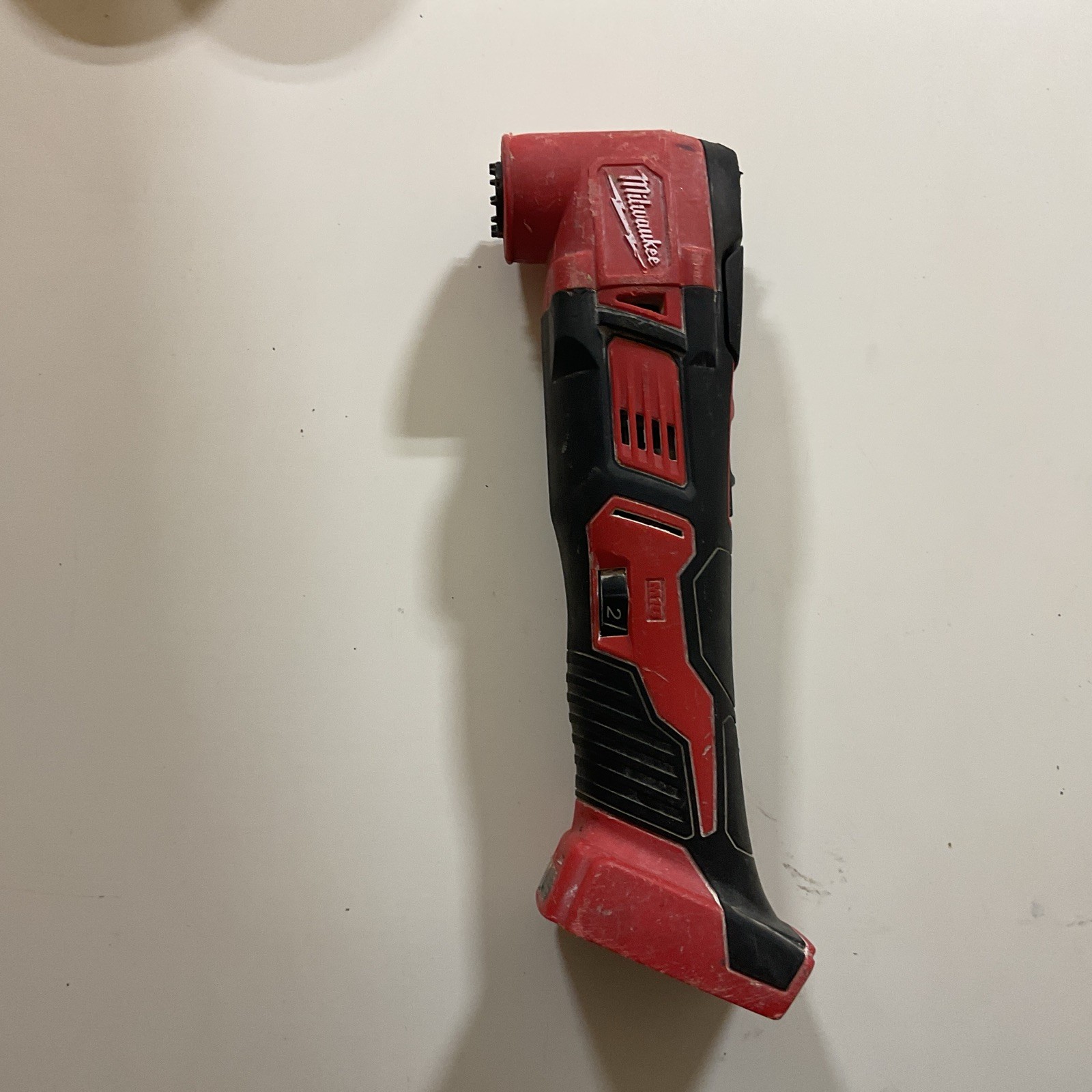 Milwaukee M18 18V Cordless Multi Tool (Parts Only)