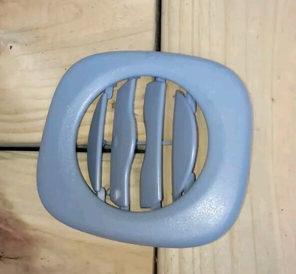 98-03 Toyota Sienna Overhead Rear Roof Headliner A/C Heater Vent OEM Gray