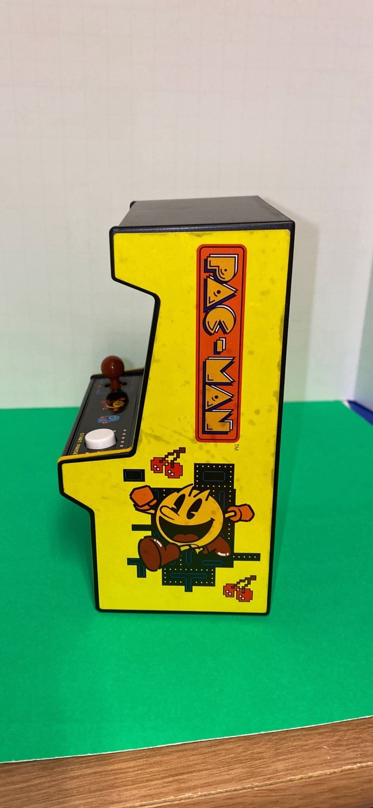 Basic Fun Pac-Man Handheld Mini Arcade Game Bandai Namco Pacman Tested Working