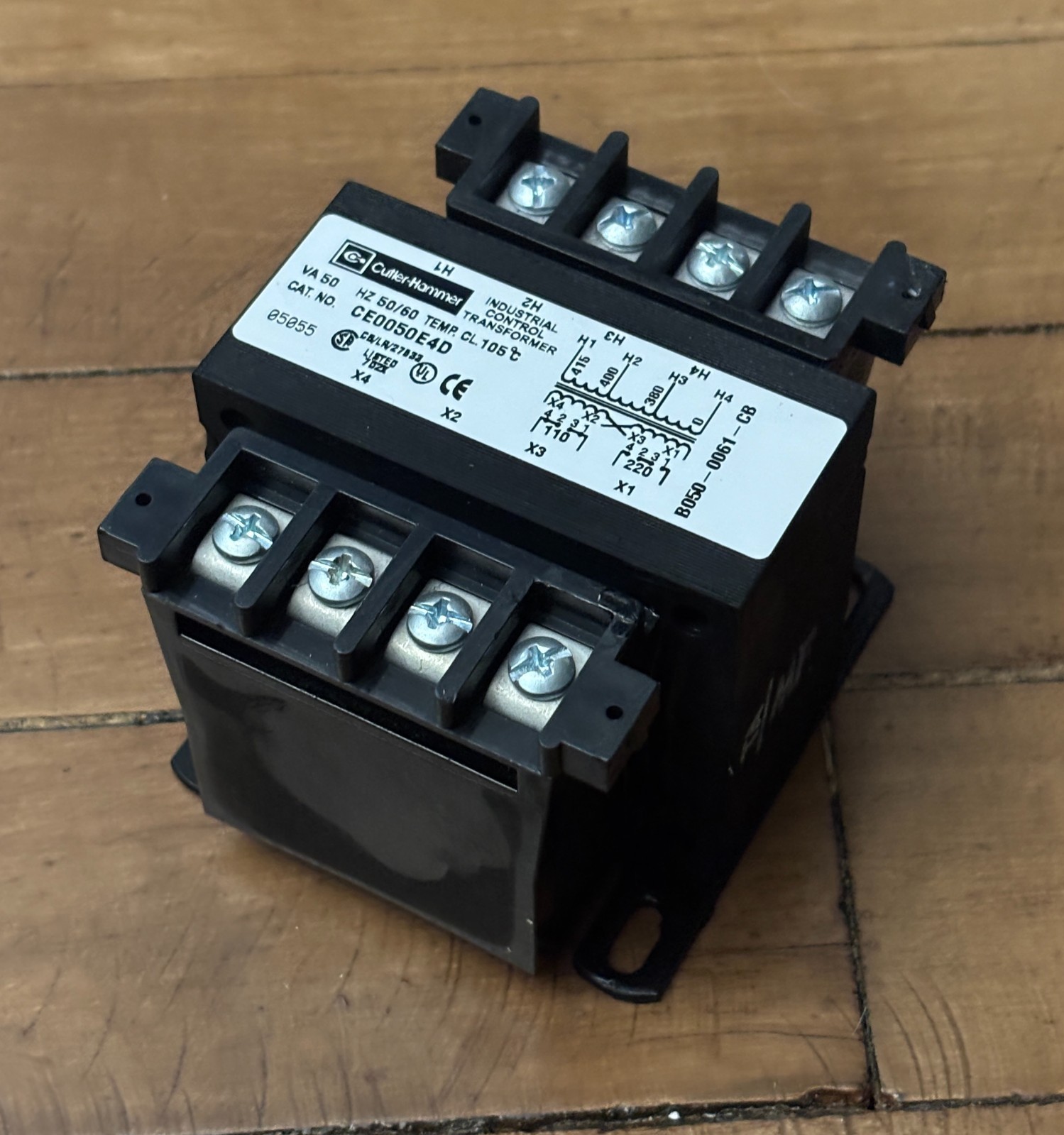 Open Box! Cutler Hammer CE0050E4D Industrial Control Transformer