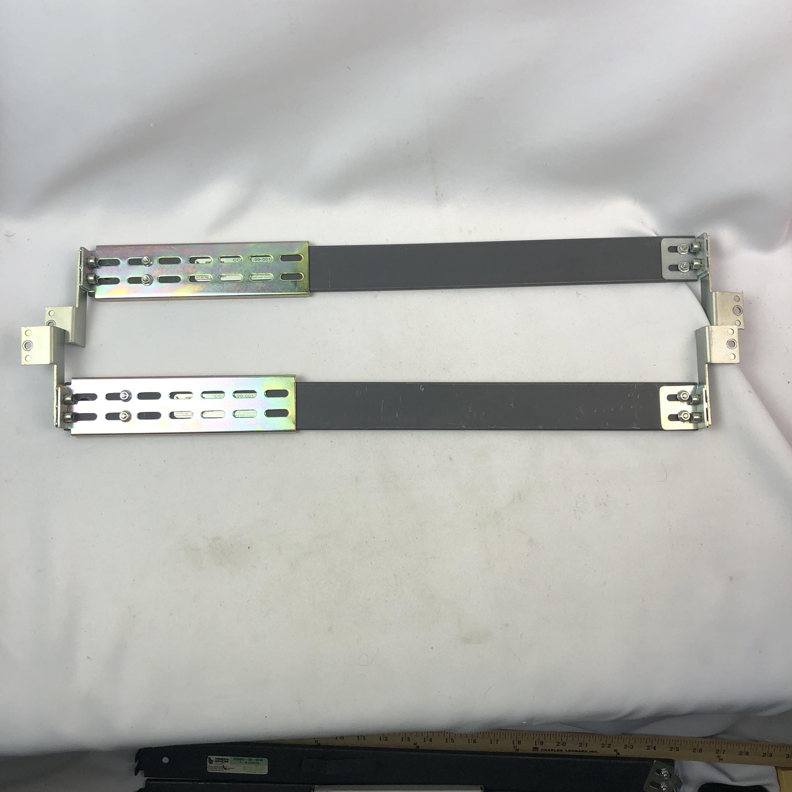 General Devices CC3701-99-0013 Mounting Slide Rail Pair Metal with Extensions