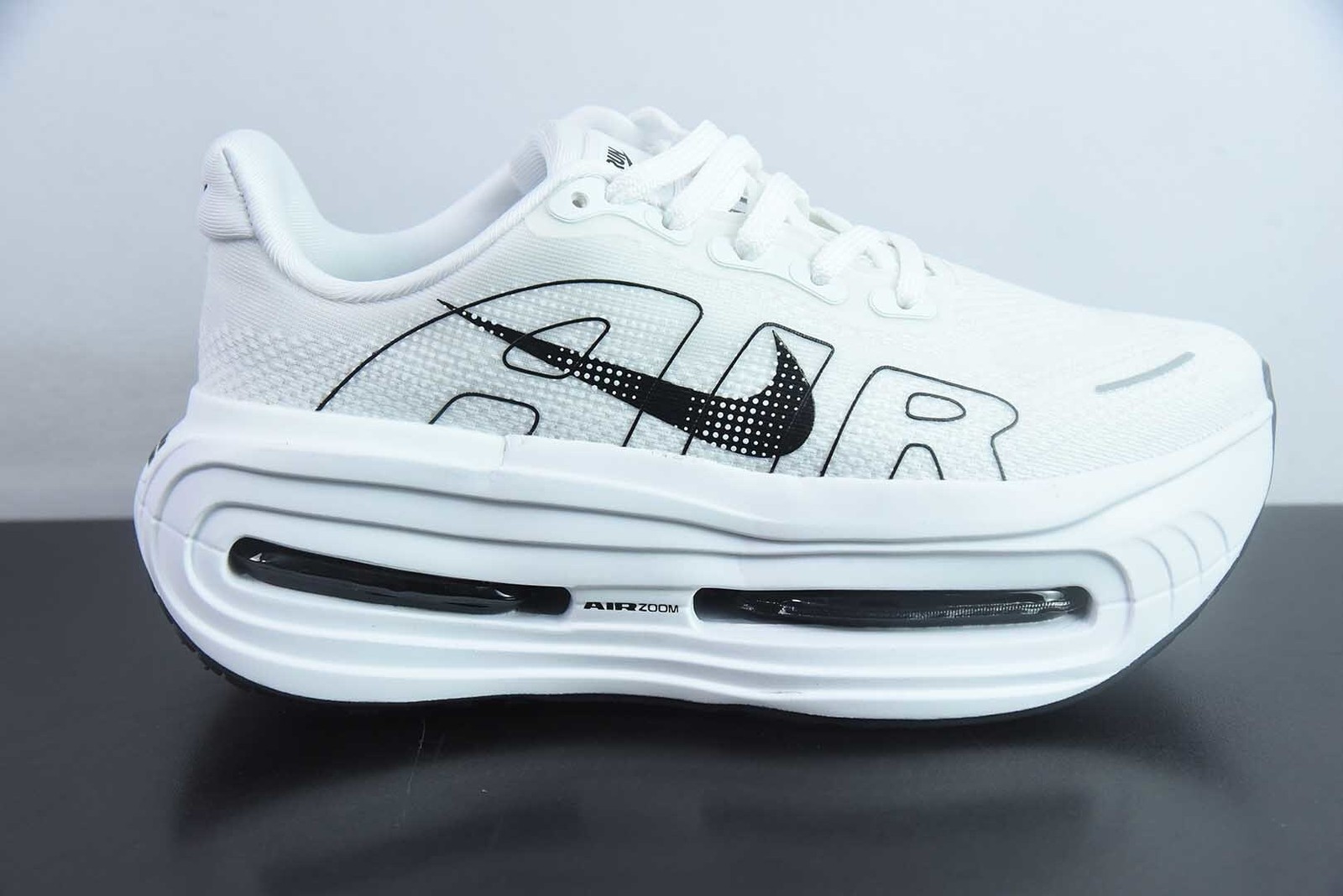 FN8453-024 Nike Air Zoom Pegasus Premium White Black