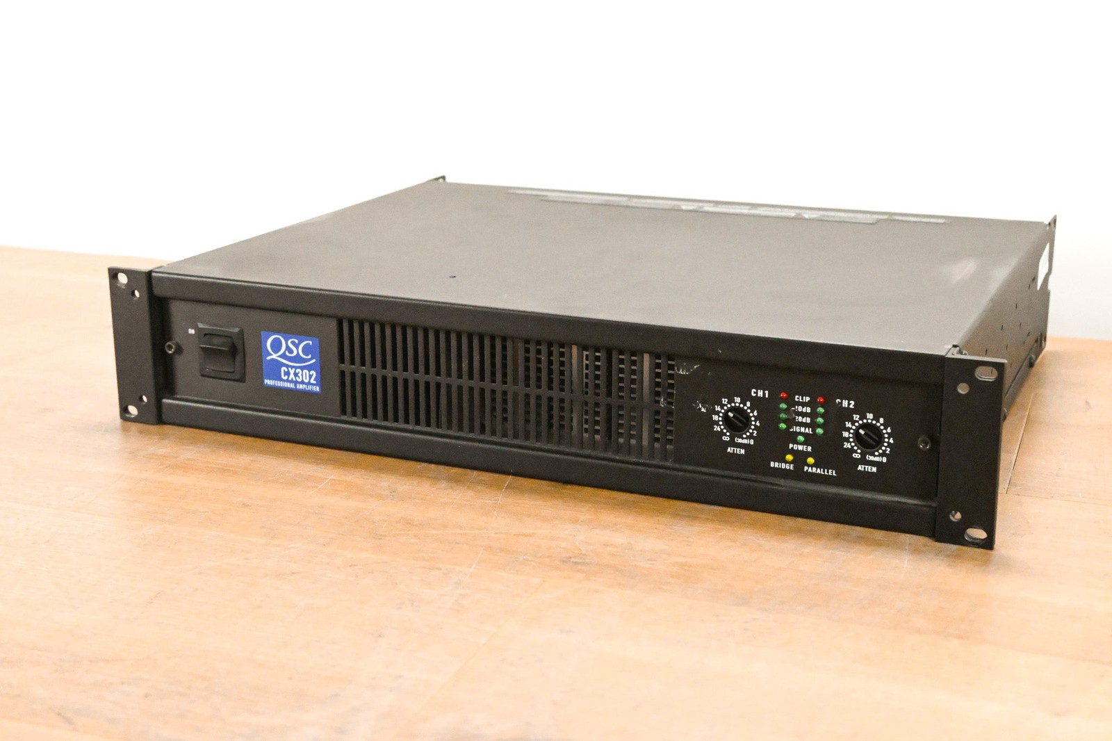 QSC CX302 2-Channel Power Amplifier CG0103G