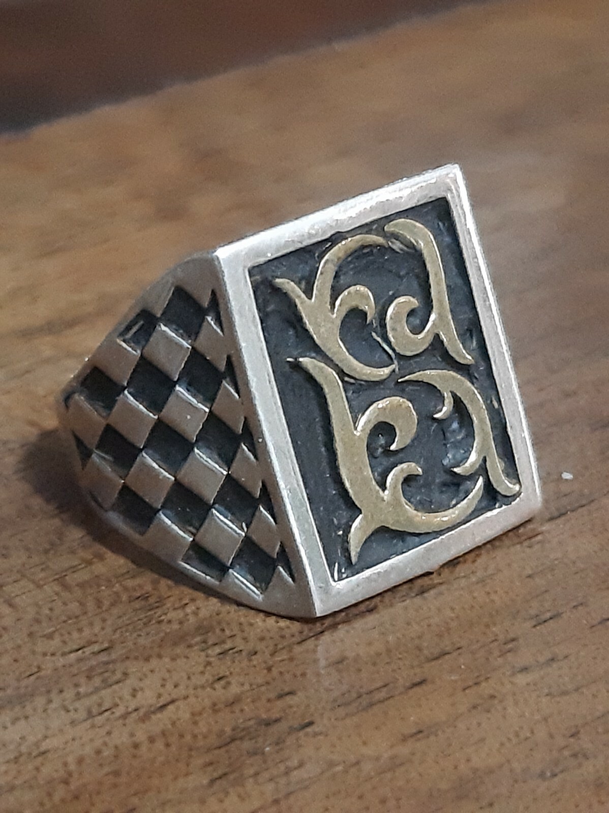 925 MENS SOLITAIRE ENGRAVED RING