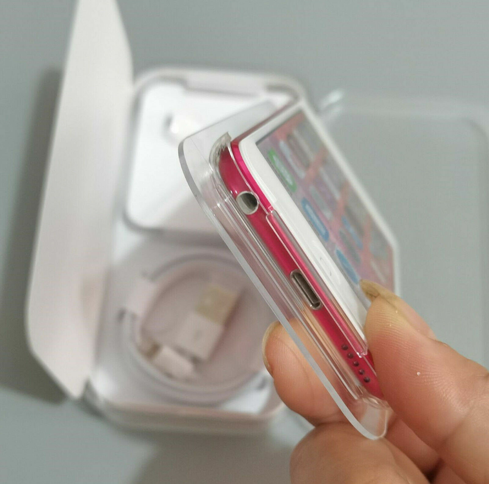 🔥NEW 🍎Apple iPod touch 6th Generation Red (128 GB) Mp3/4 Player Sealed BOX🔥