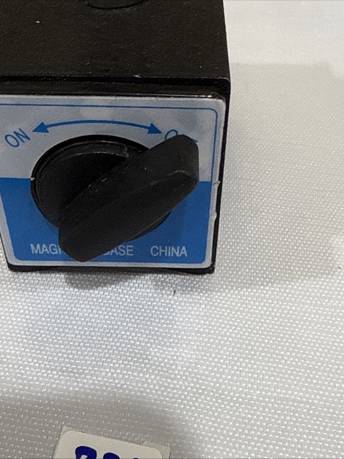 Adjustable Indicator Holder and Positioner w/ Universal Magnetic Base