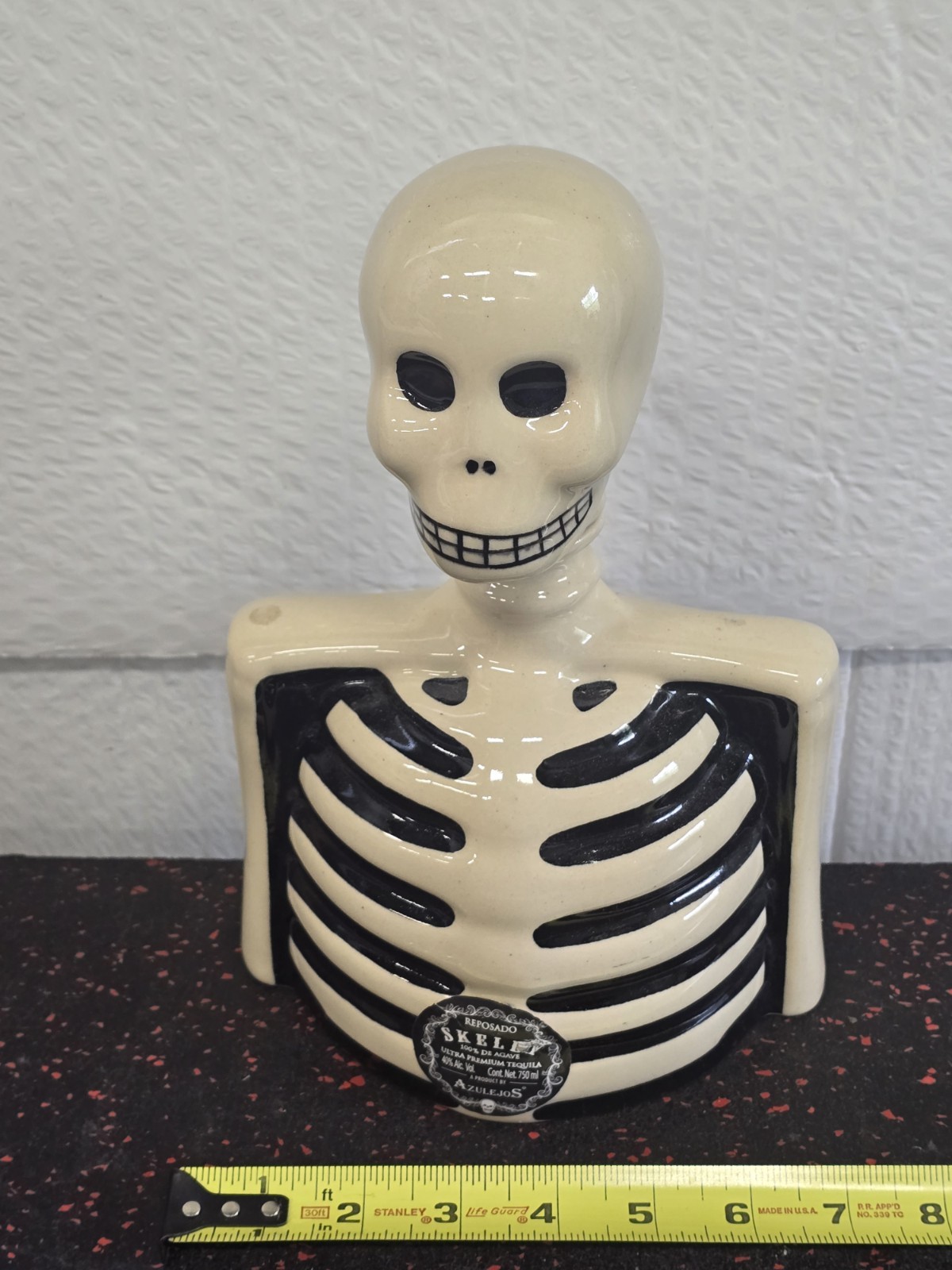 Los Azulejos Skelly Tequila Empty Glazed Pottery Skeleton Decanter (Empty)