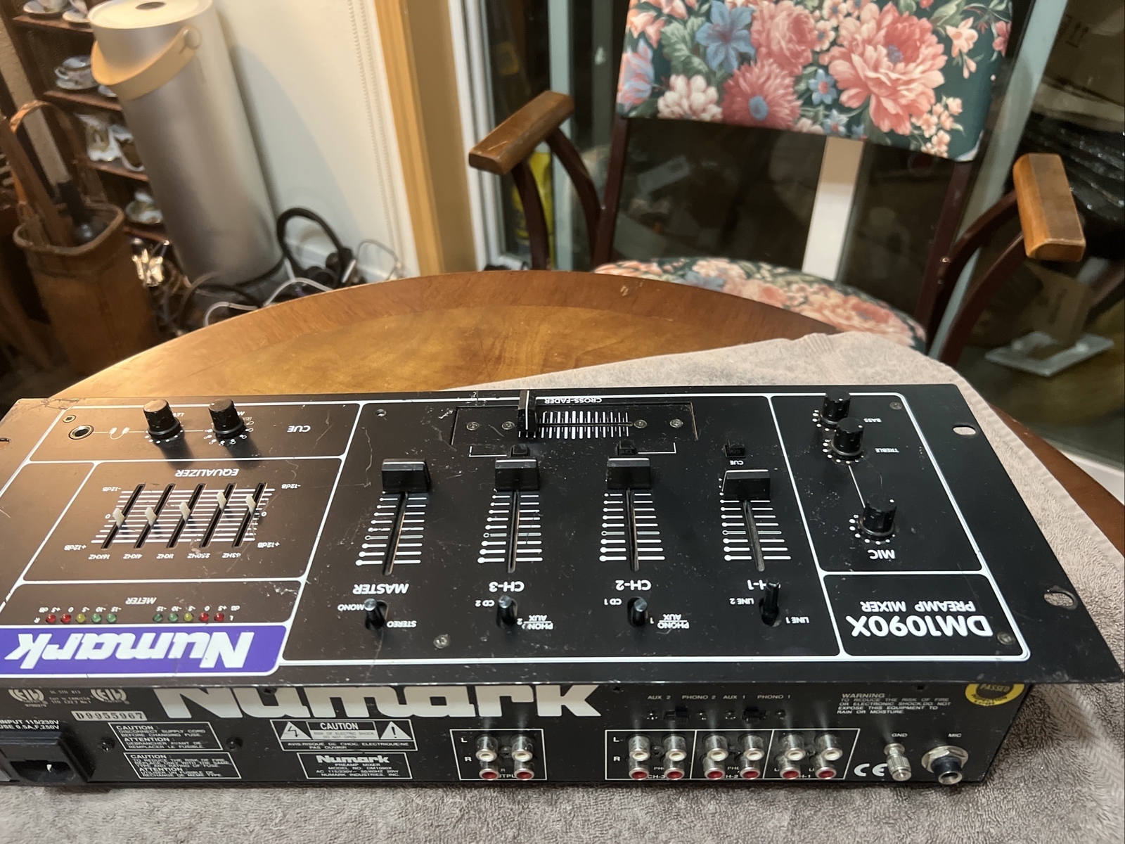 Numark DM1090X Preamp Mixer