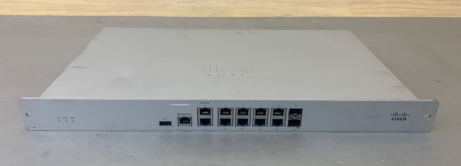 Cisco Meraki MX84-HW Cloud Managed Security Firewall Appliance (600-35010-A)