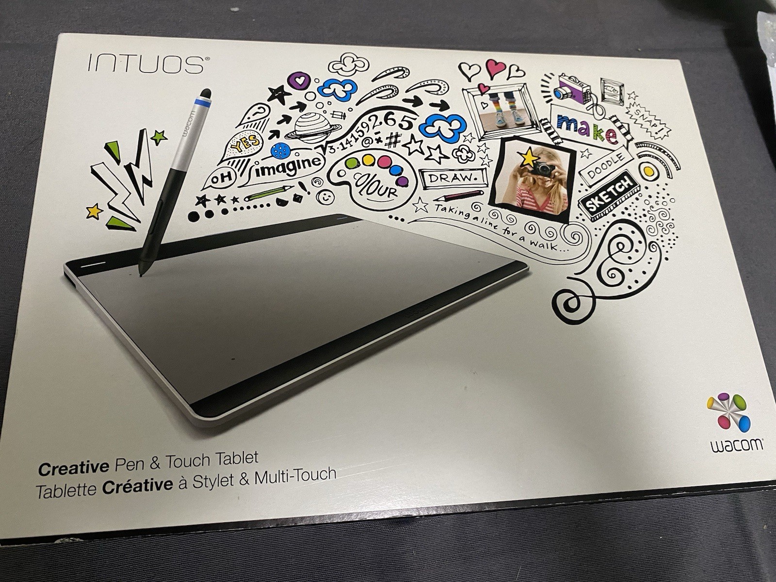 Wacom Intuos Creative Pen & Touch Graphics Tablet for Drawing and Design