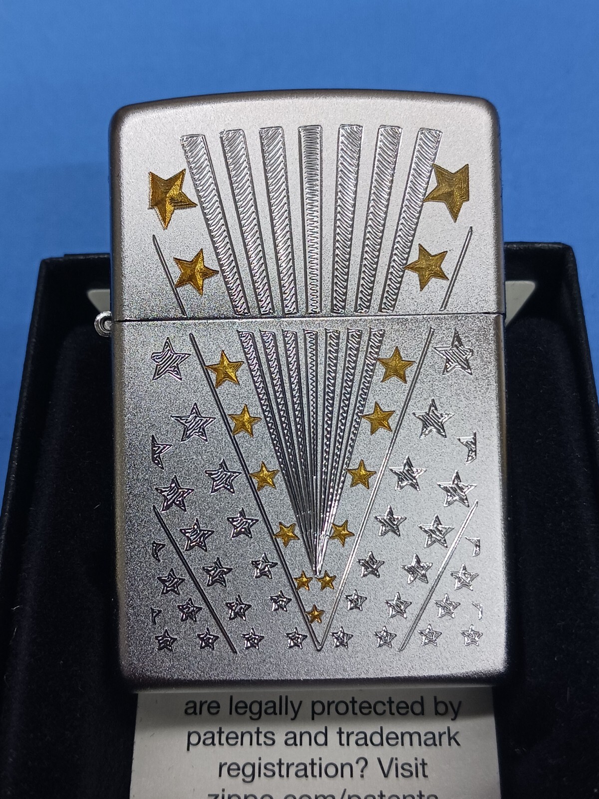 Zippo Flag Satin Chrome 28277