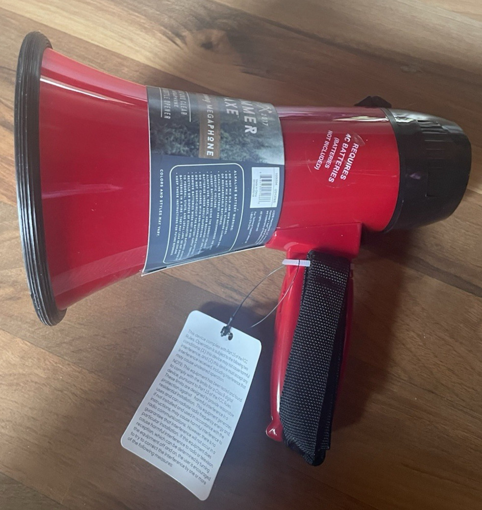 Portable Megaphone Bullhorn BRAND NEW Hammer and Axe battery microphone