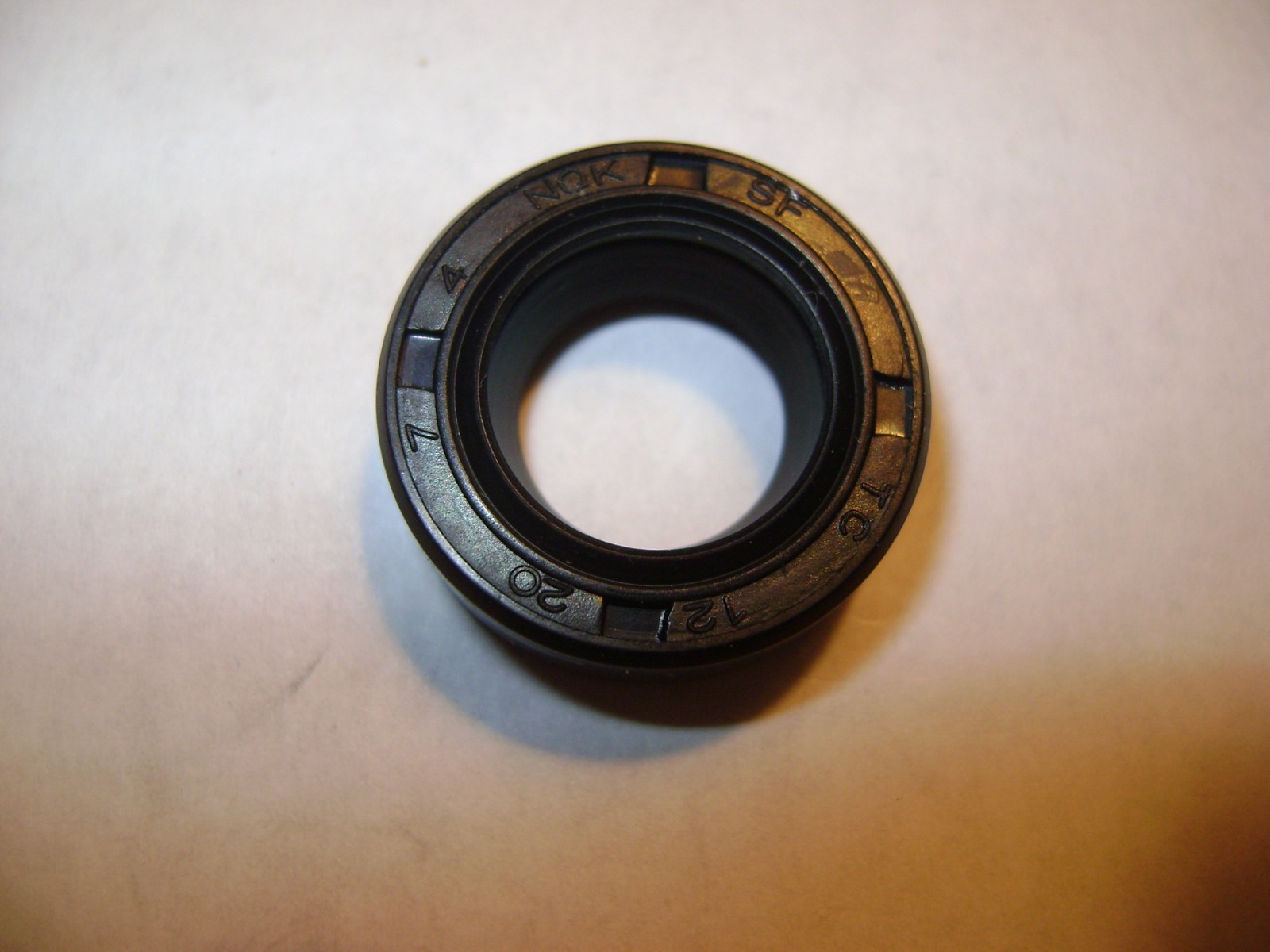 NEW TC 12X20X7 DOUBLE LIPS METRIC OIL / DUST SEAL 12mm X 20mm X 7mm