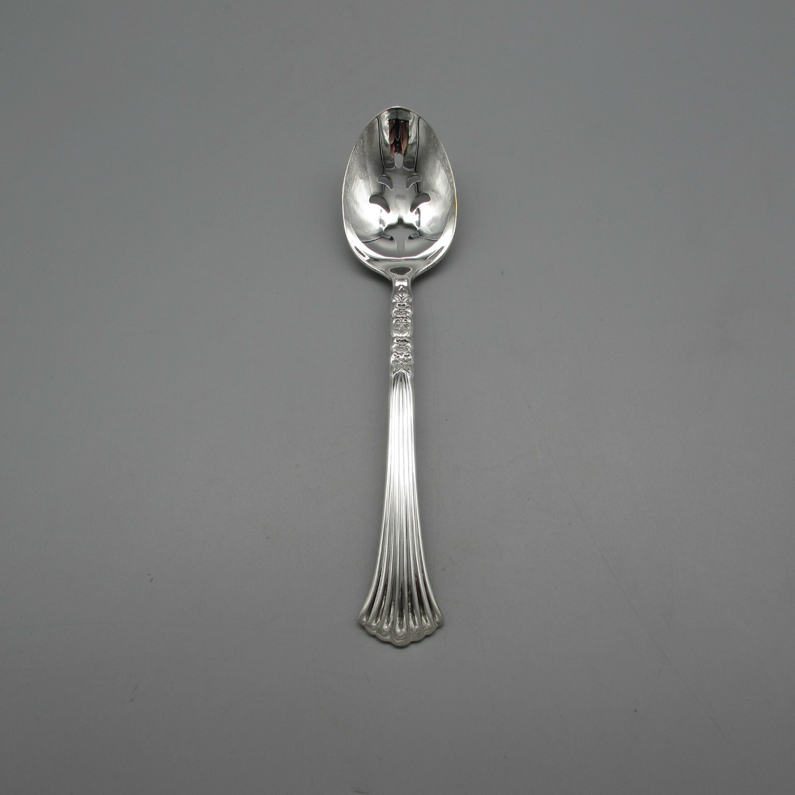 Oneida Silverplate FLORAL QUEEN Slotted Serving Spoon