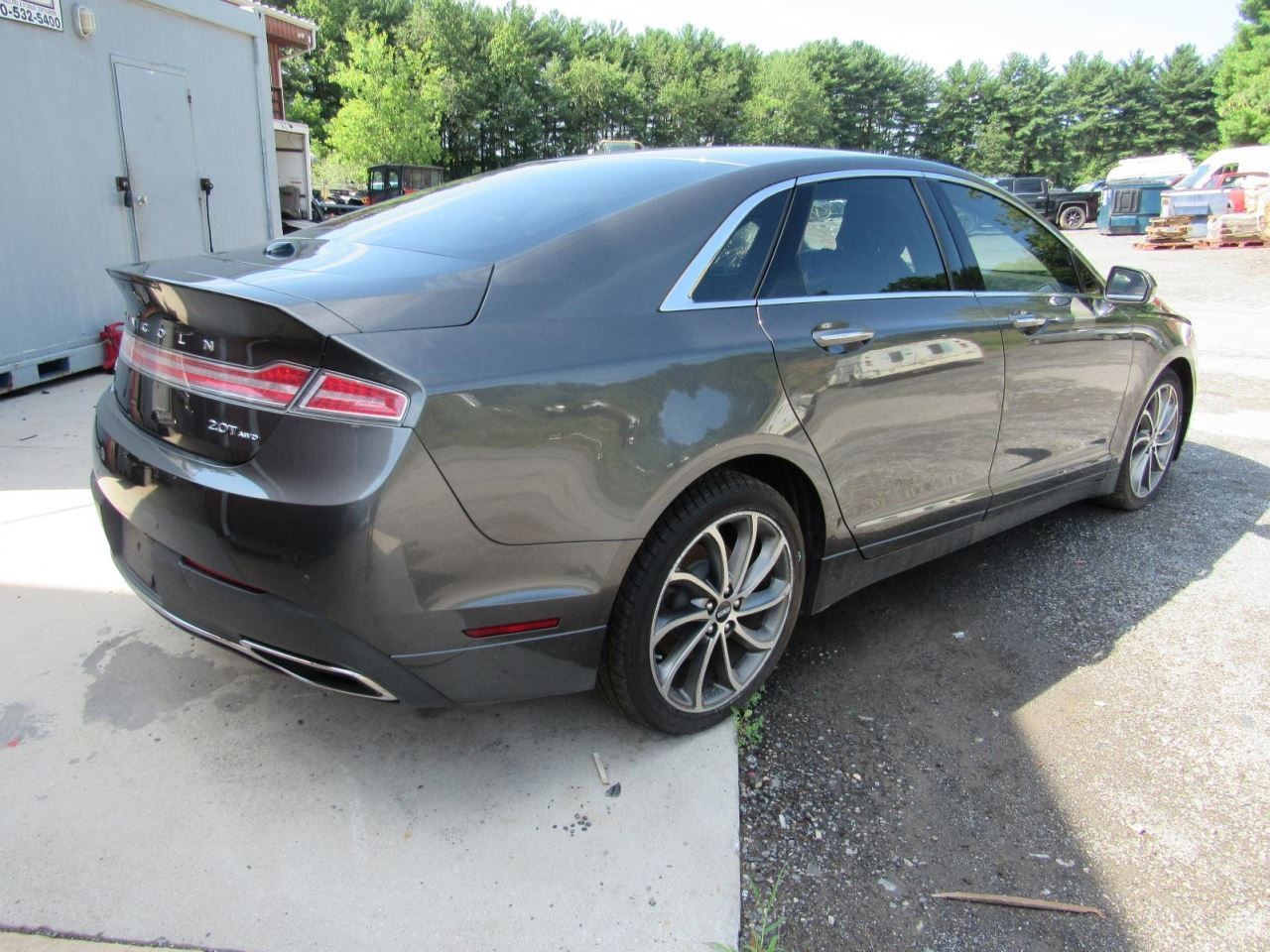 MKZ 2019 Glove Box 1063050