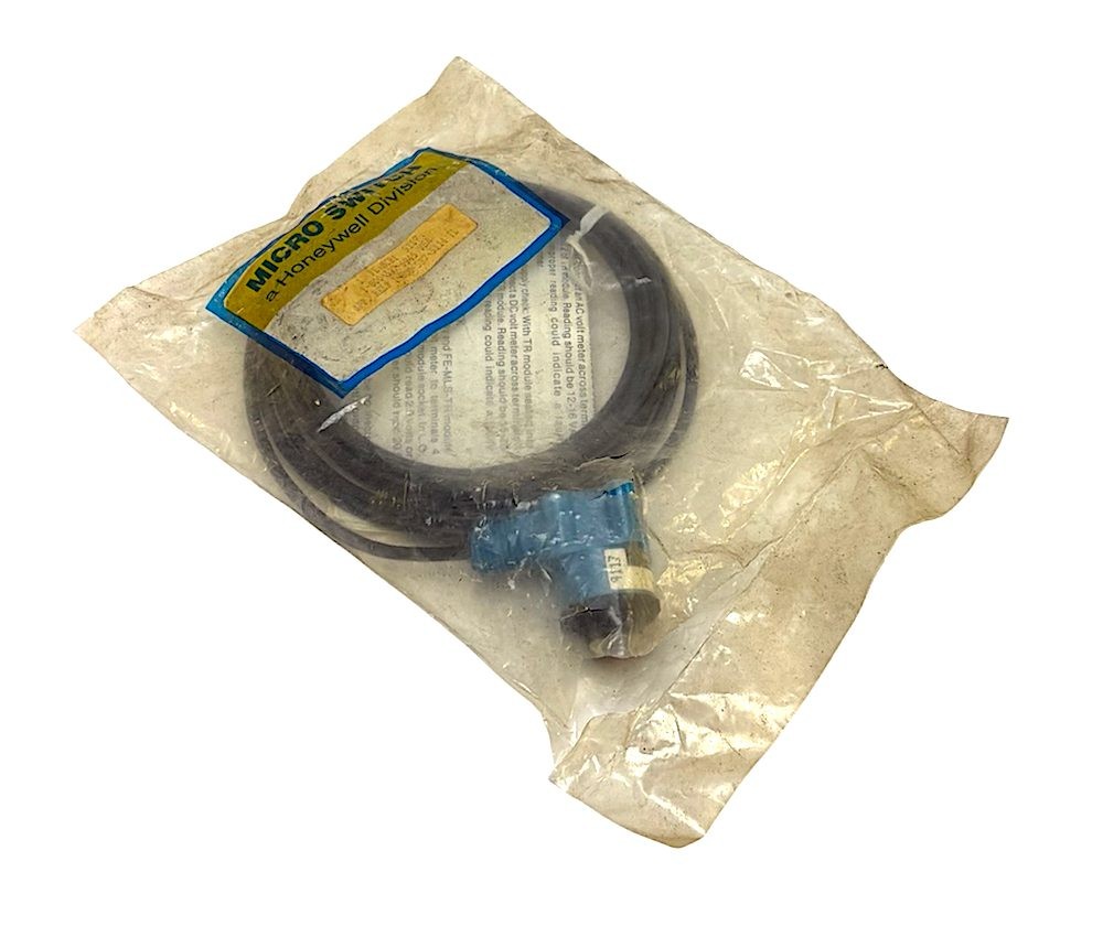 Micro Switch FE-MCR1 Photoelectric Sensor (New)
