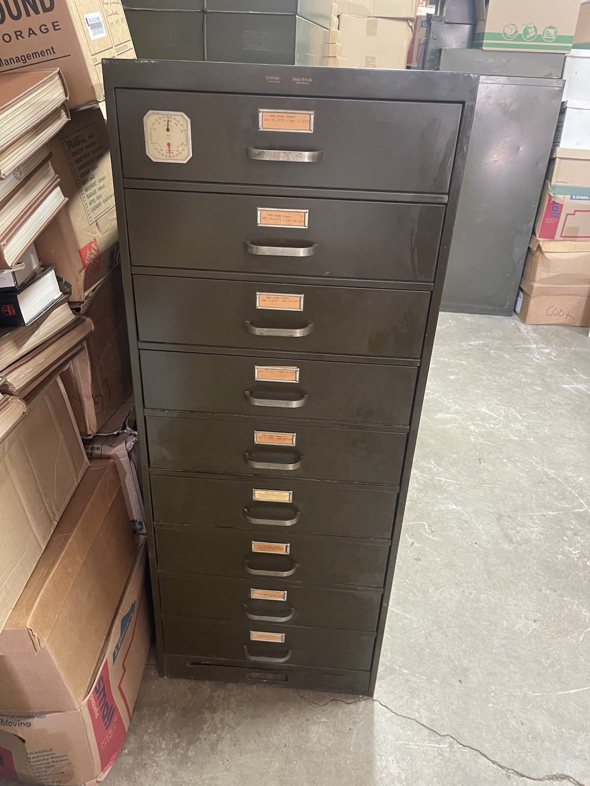 Yawman & Erbe Metal File Cabinet Y And E With 9 Drawers & Gauge On Drawer