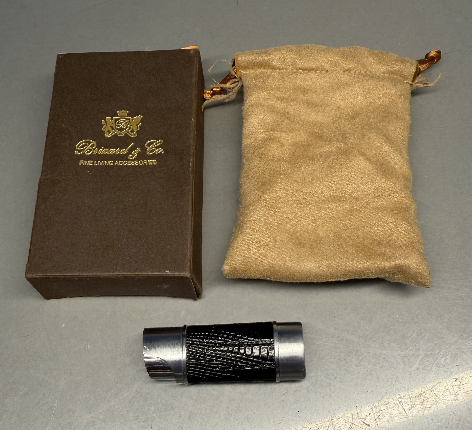 Bizard & Co Lighter ~ Lizard Pattern Nano