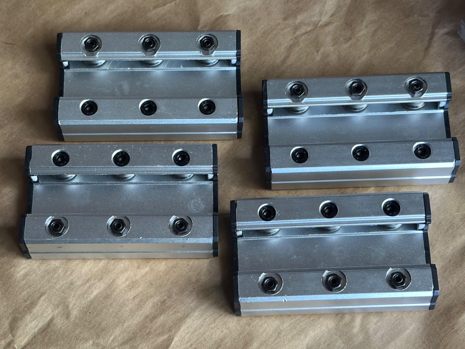 4X Linear Bearing Sliding Carriage Block 104mm x 60mm x 26mm M5-0.8 Mount Holes