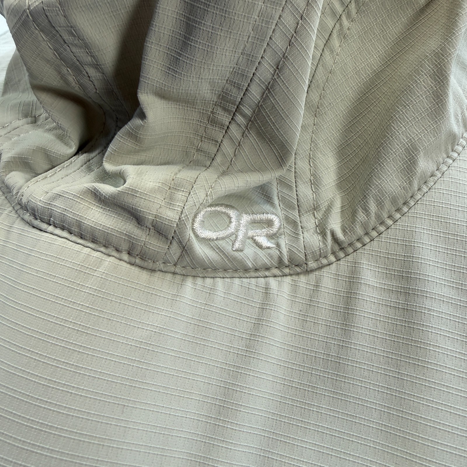 OUTDOOR RESEARCH Sun Hat Large Light Khaki Adjustable Drawstring Cinch Hiking