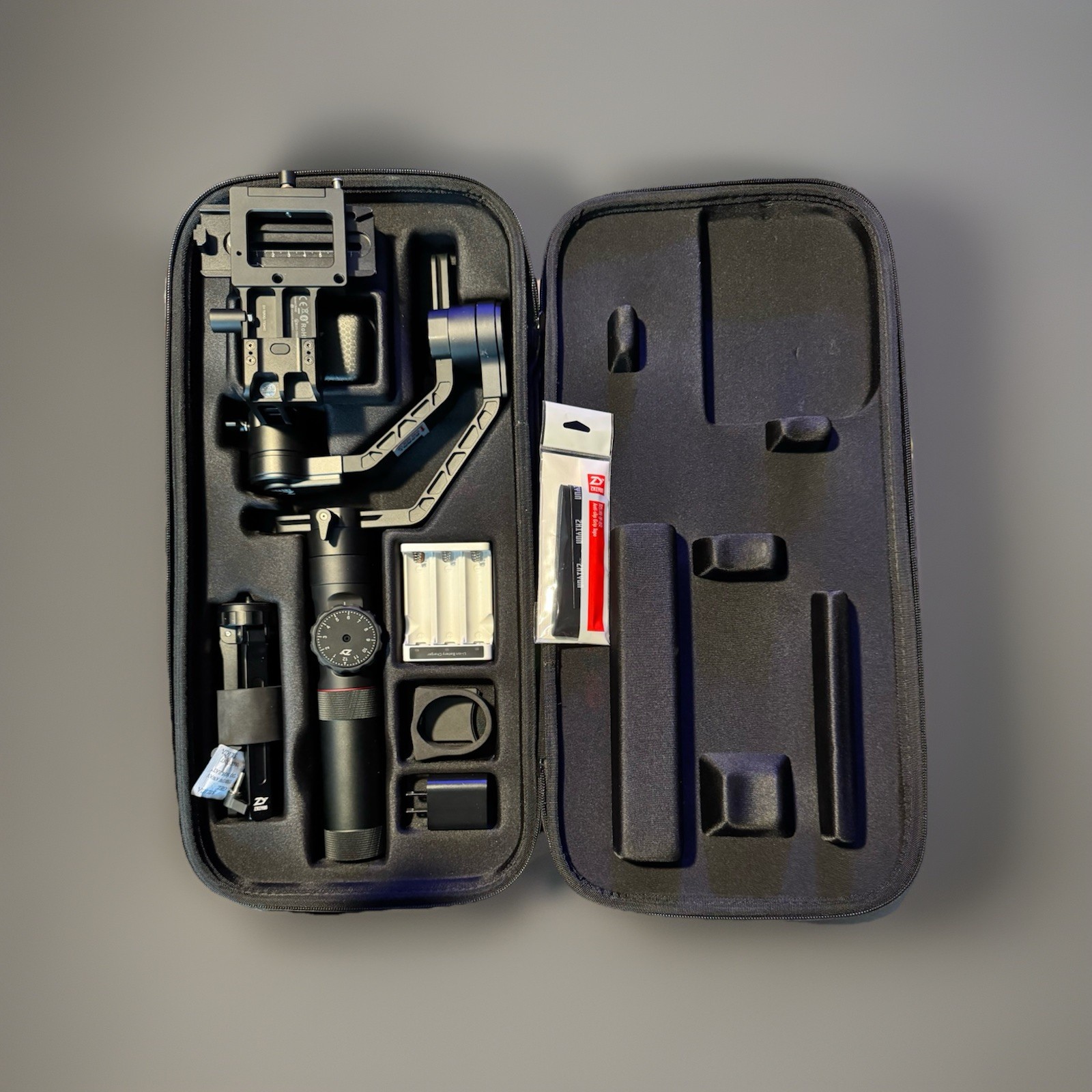 3-Axis Motorized Camera Gimbal Stabilizer w/ Case