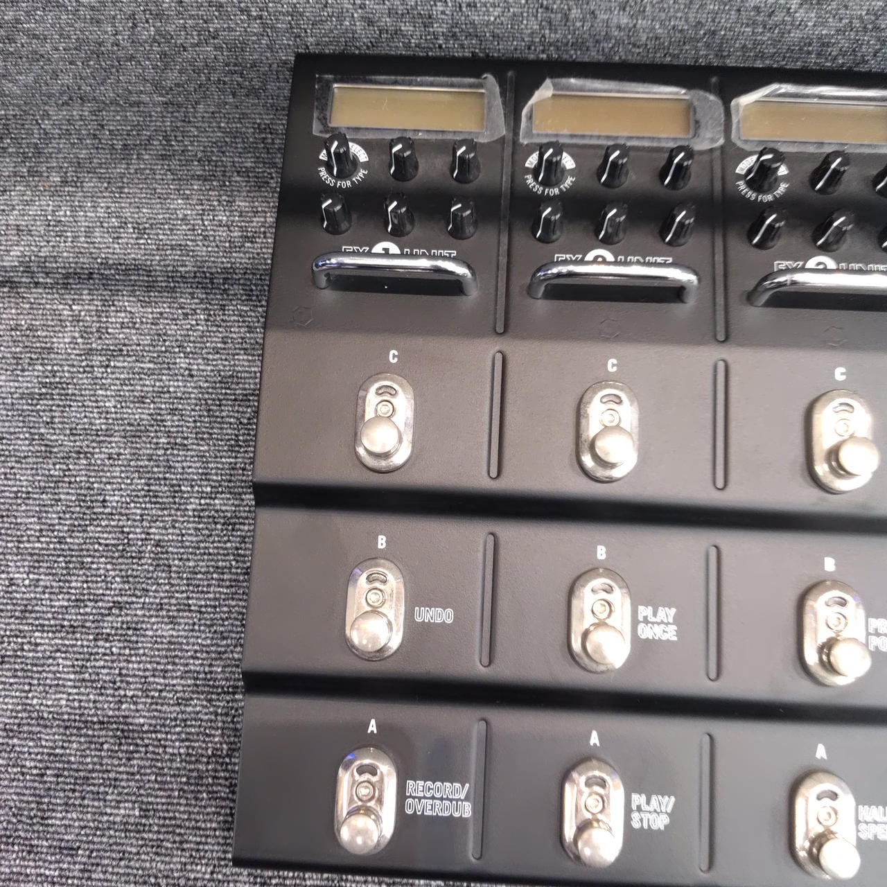LINE6 Multi-Effects Processor M13
