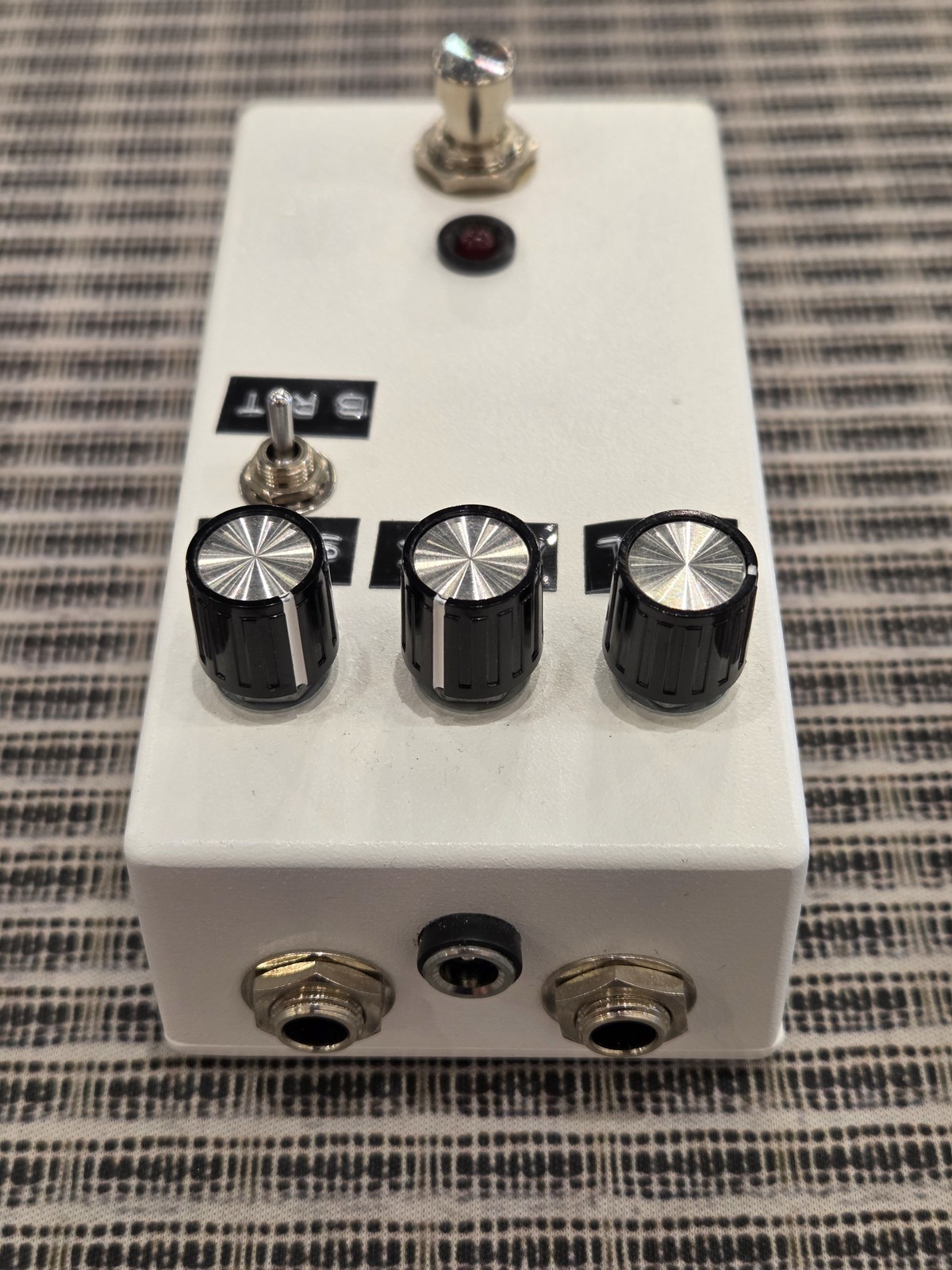 Excellent Generic Compressor Effects Pedal