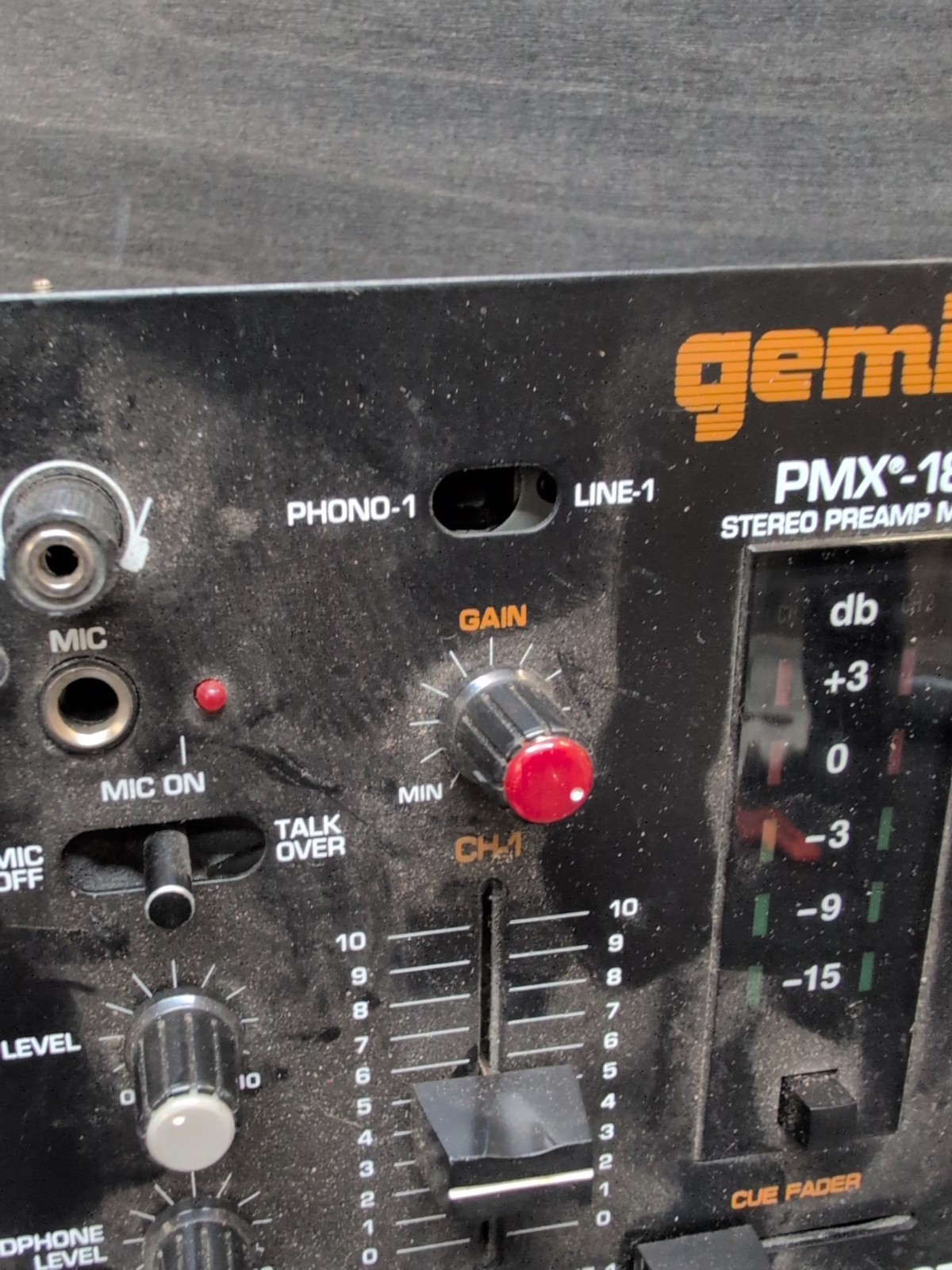 Gemini PMX-18 Preamp Mixer DJ Audio Console