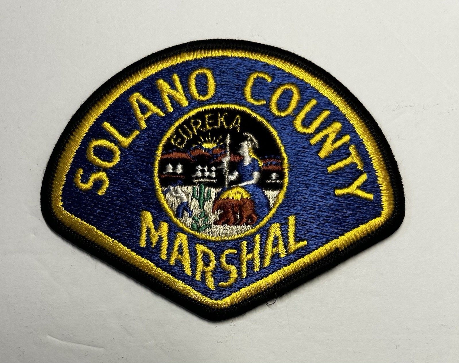 VINTAGE CALIFORNIA CA DEFUNCT SOLANO COUNTY MARSHAL POLICE PATCH #PDD58