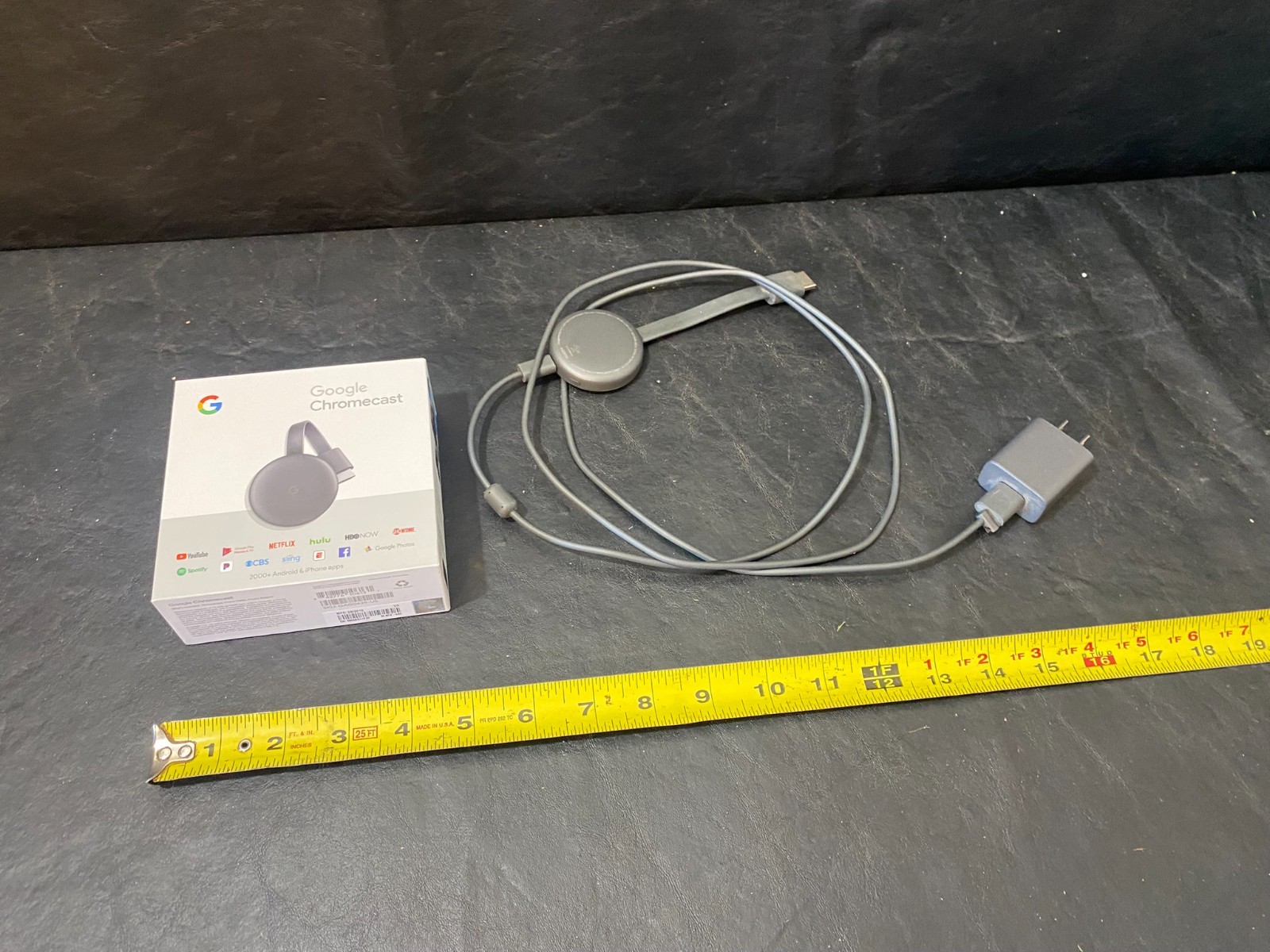Google Chromecast, power cable, power adapter GA00439-US NC2-6A5 pre-owned