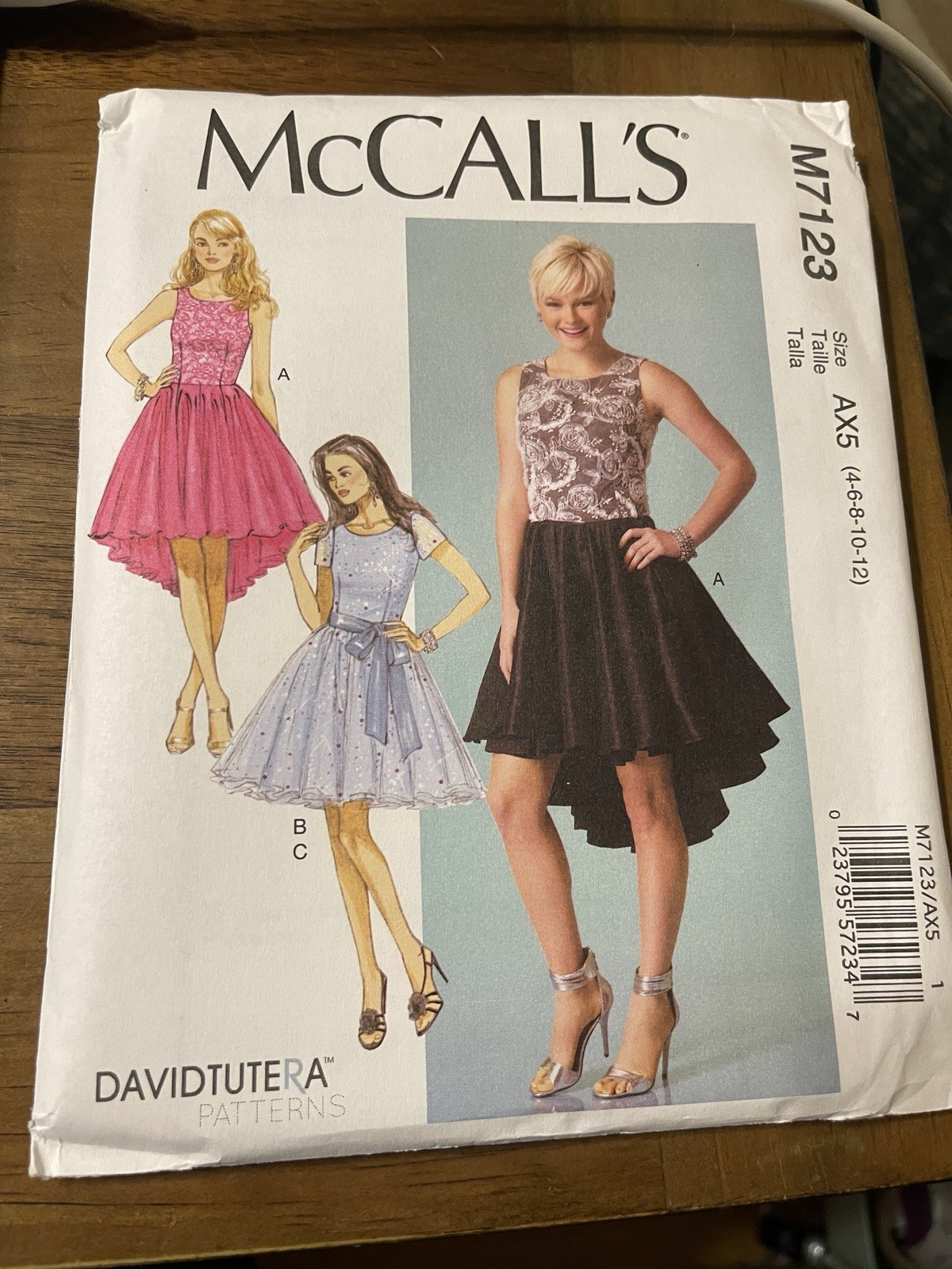 McCalls Pattern M7123 Ms DAVID TUTERA Dress w/Sleeve & Hemline Opts ~Sash 4-12