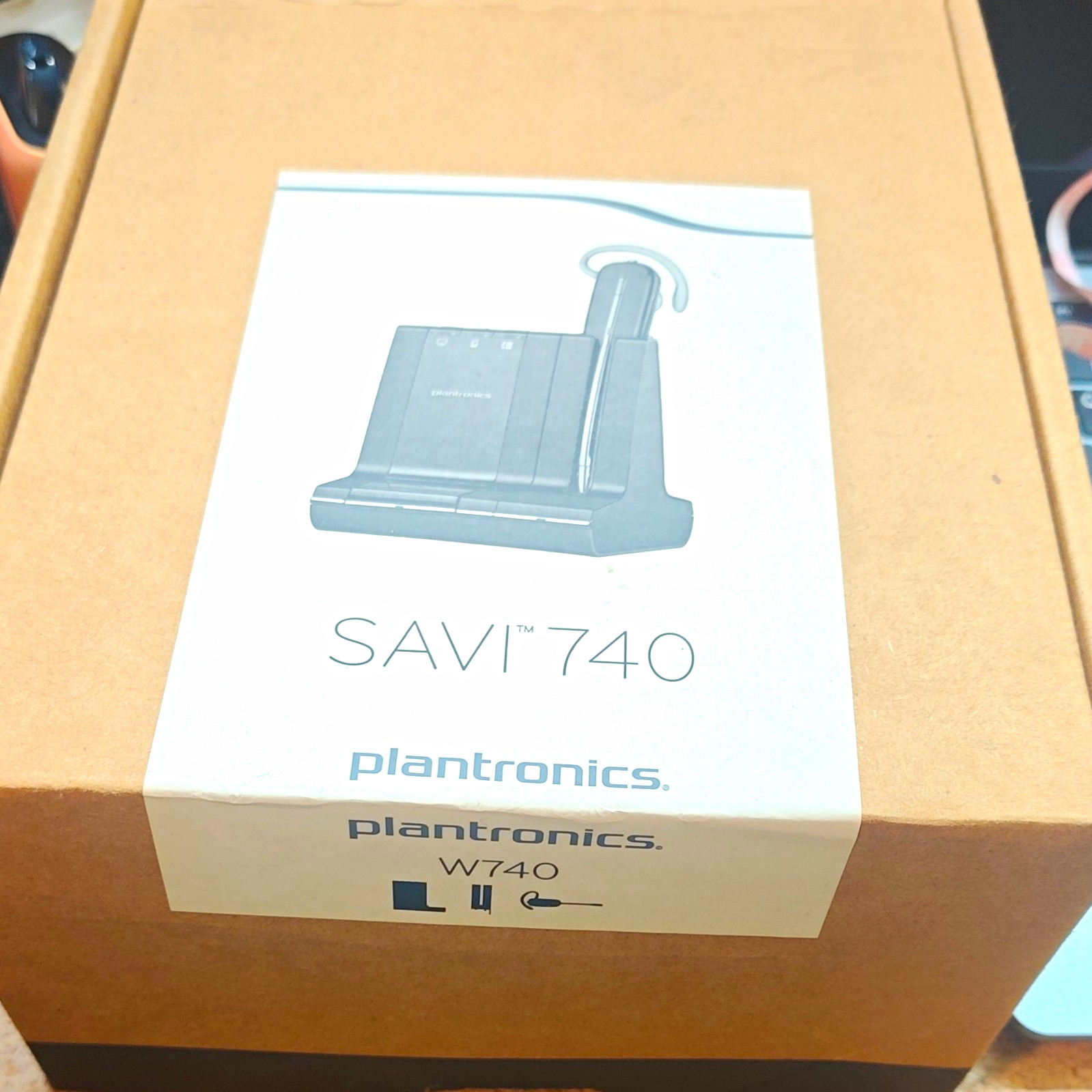 Plantronics Savi 740 (W740) DECT Wireless Single-Ear Headset USB RJ-9 3.5mm