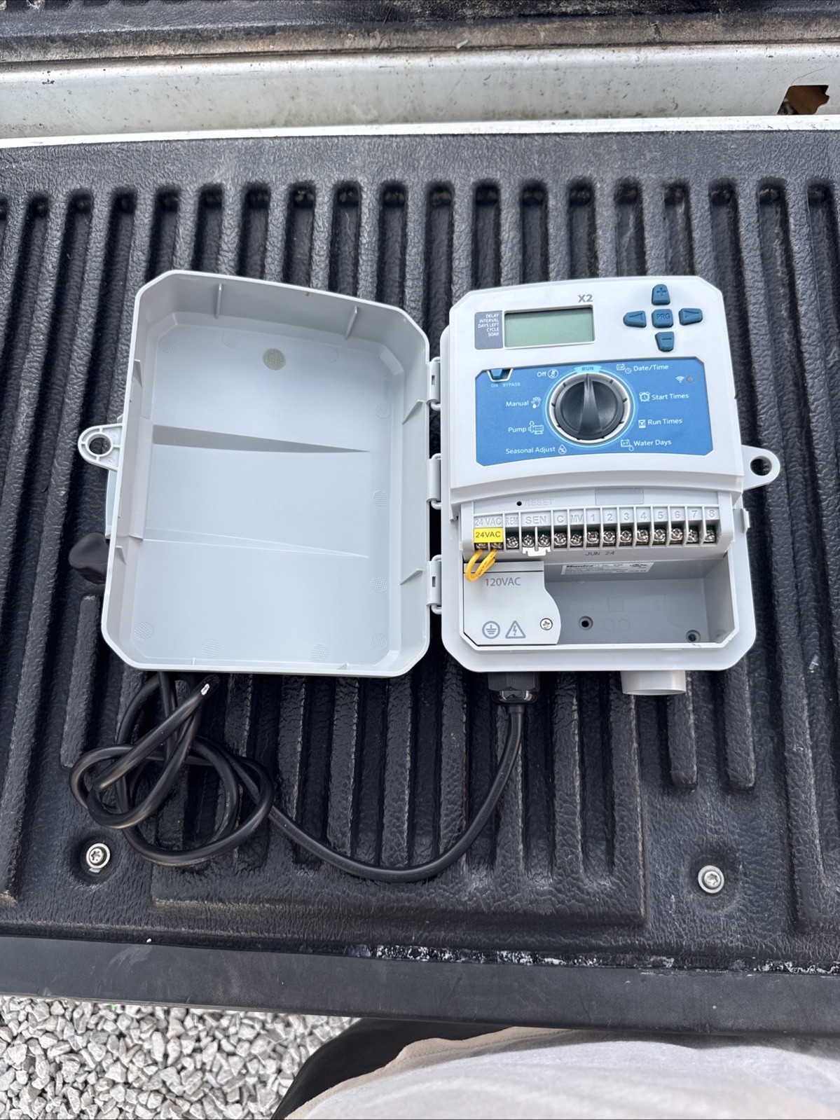 Hunter X2 irrigation controller (6-station)