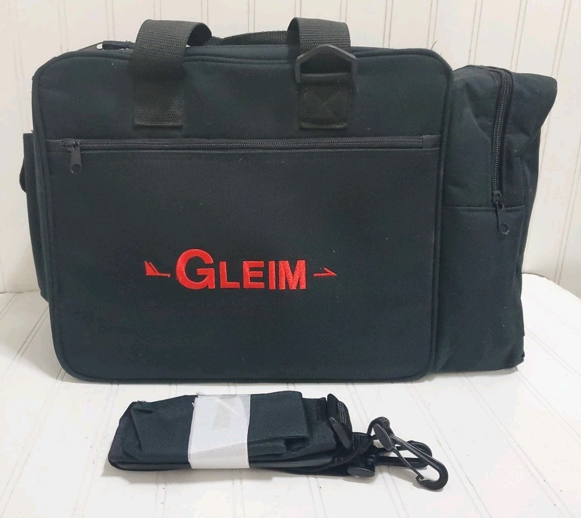 GLEIM Aviation Padded Pilot Travel Bag  w/ Headset Compartment & Shoulder Strap