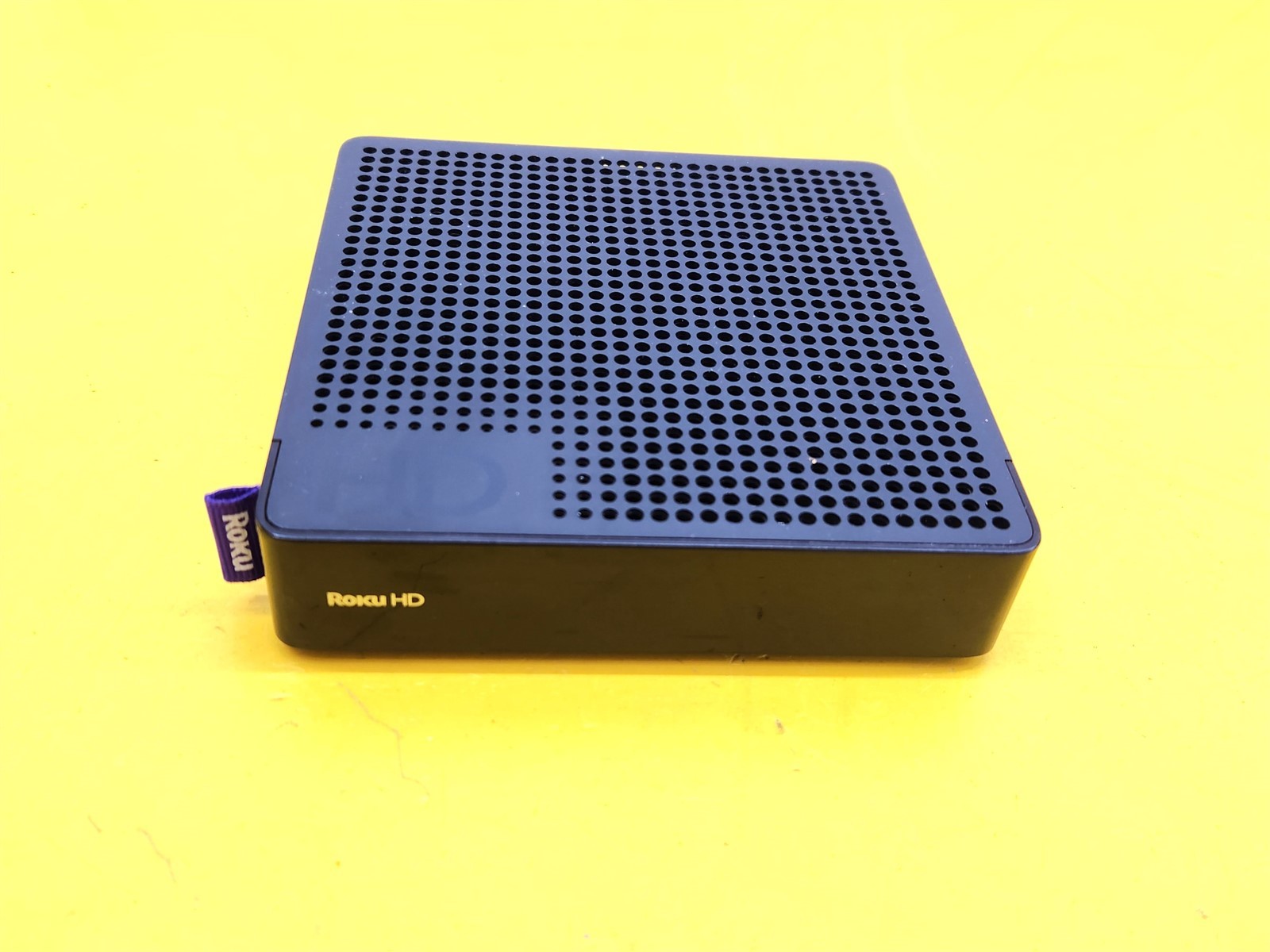 ⭐️⭐️⭐️⭐️⭐️ HD Media Streaming Device Roku 2000C **NO REMOTE OR POWER SUPPLY**