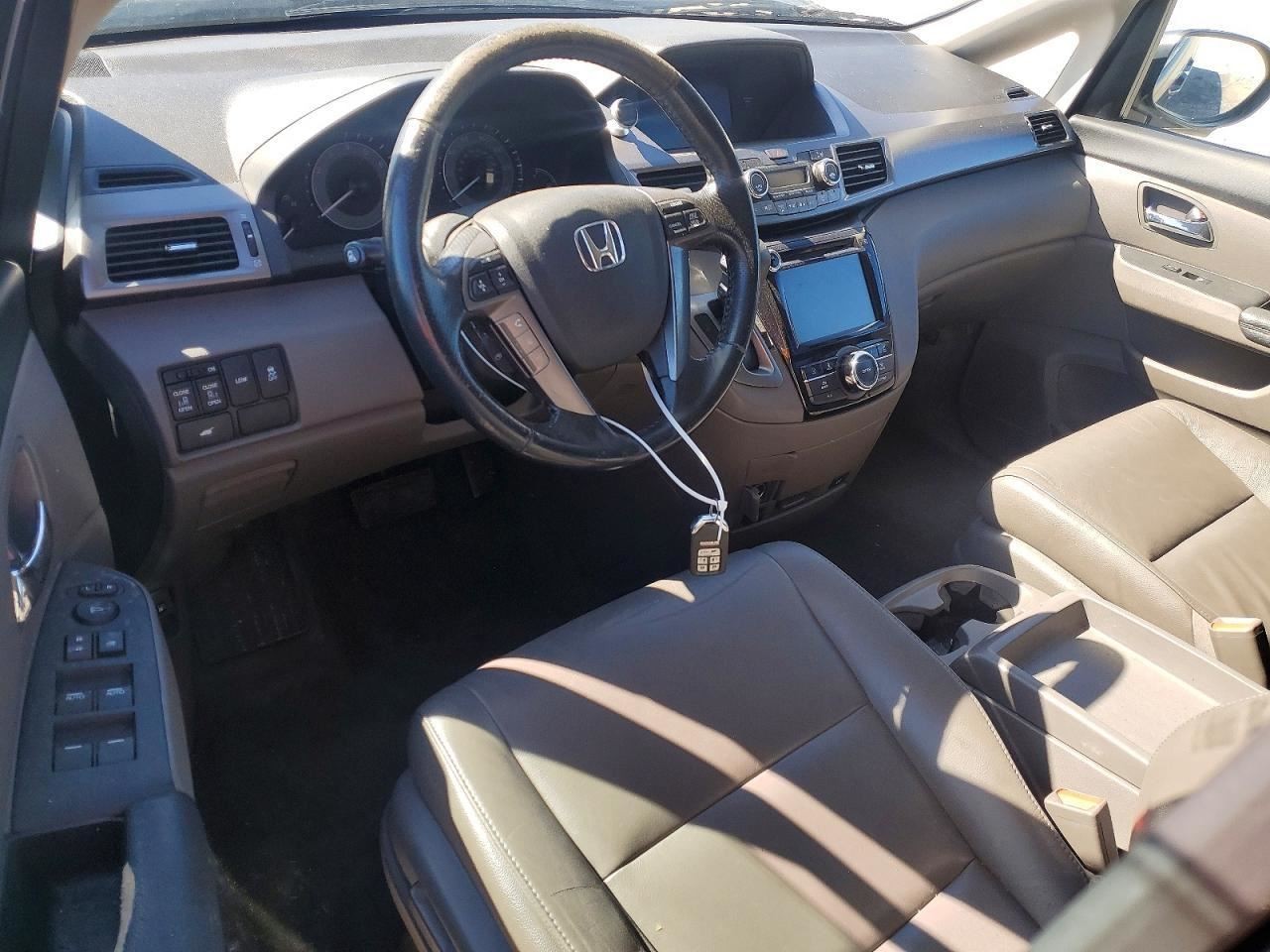 ODYSSEY 2015 Glove Box 4990907