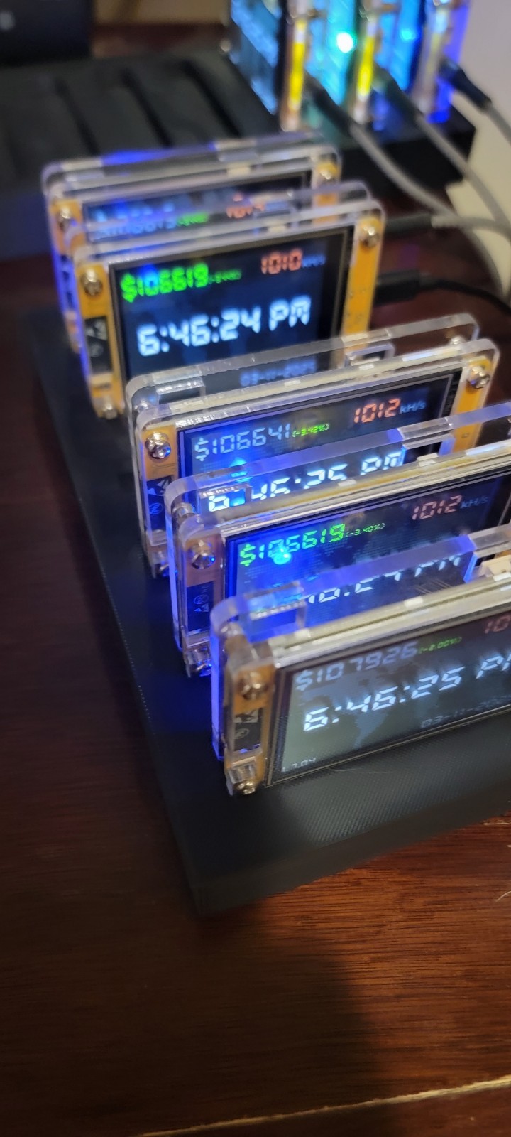 Nerdminer Solo Miner Stand/tray Rack To Hold Your Miners.  This holds 6 miners