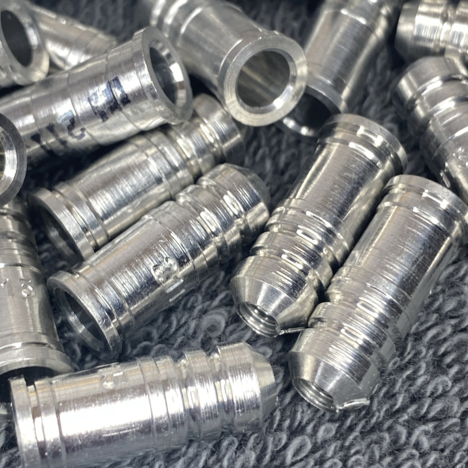 (111) Aluminum Arrow Inserts - 2115 - See Full Description