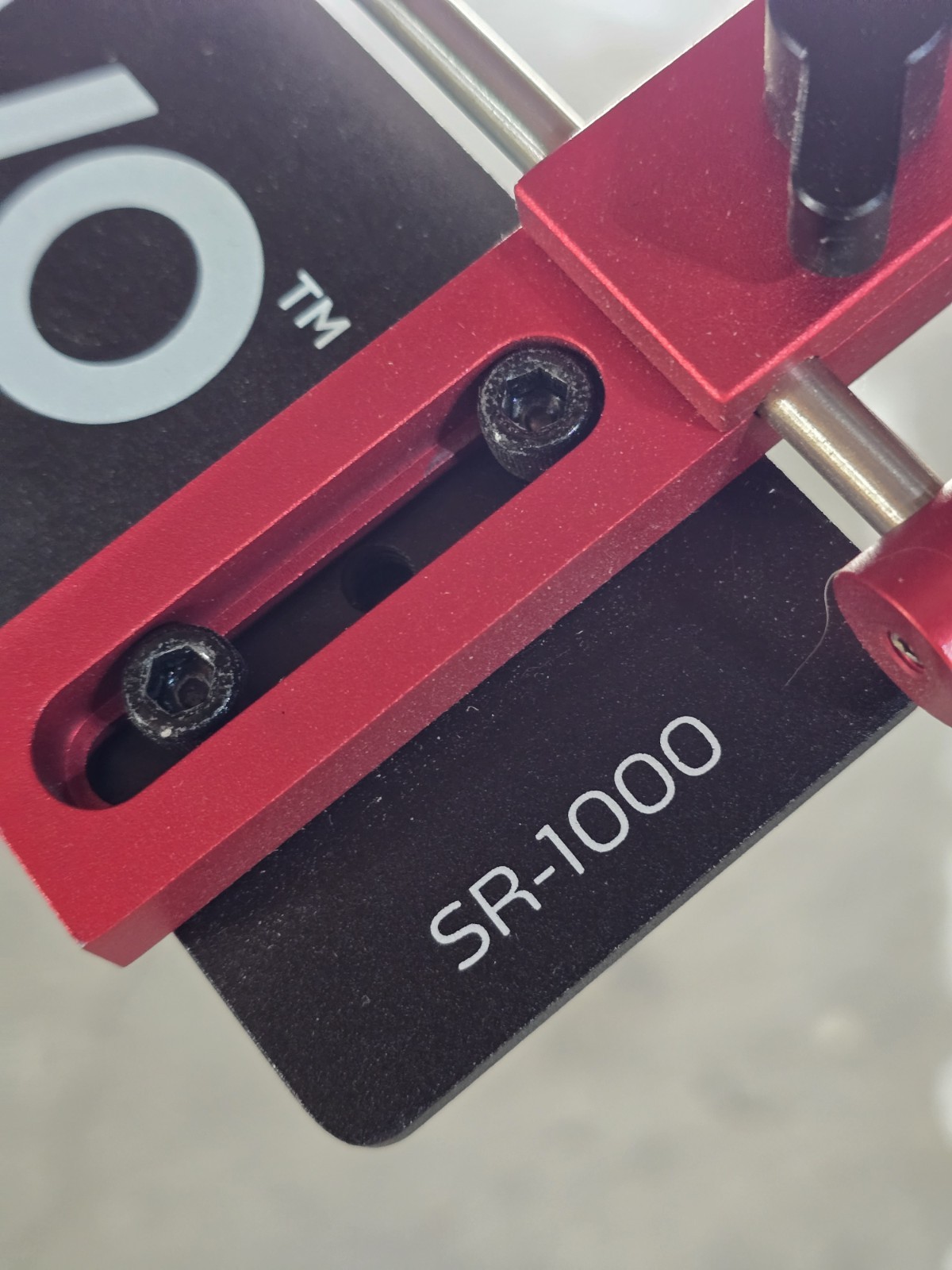 Revo SR-1000 Camera Shoulder Support Rig for DSLR Video Red