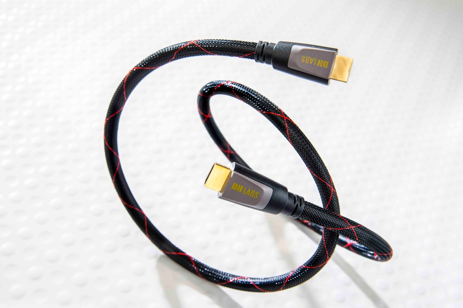 DH Labs HDMI version 2.0  3 meter HDMI cable supports 3D, 4K, Ethernet, 18Gbps