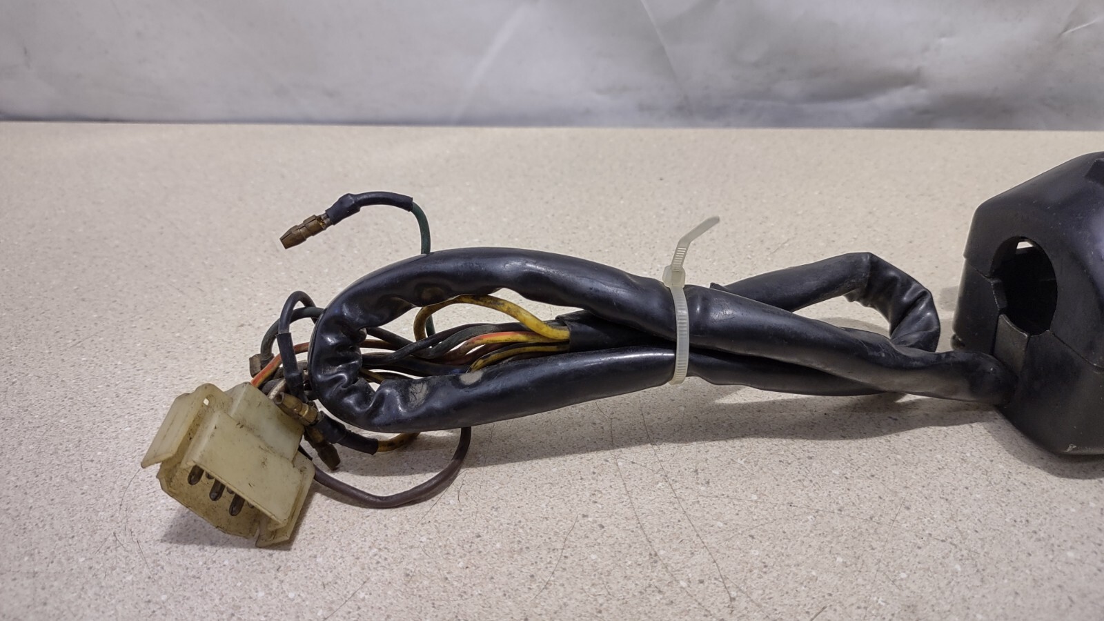 1982 Yamaha Virago XV920 Left Handlebar Switch Lighting Switch #PL-222