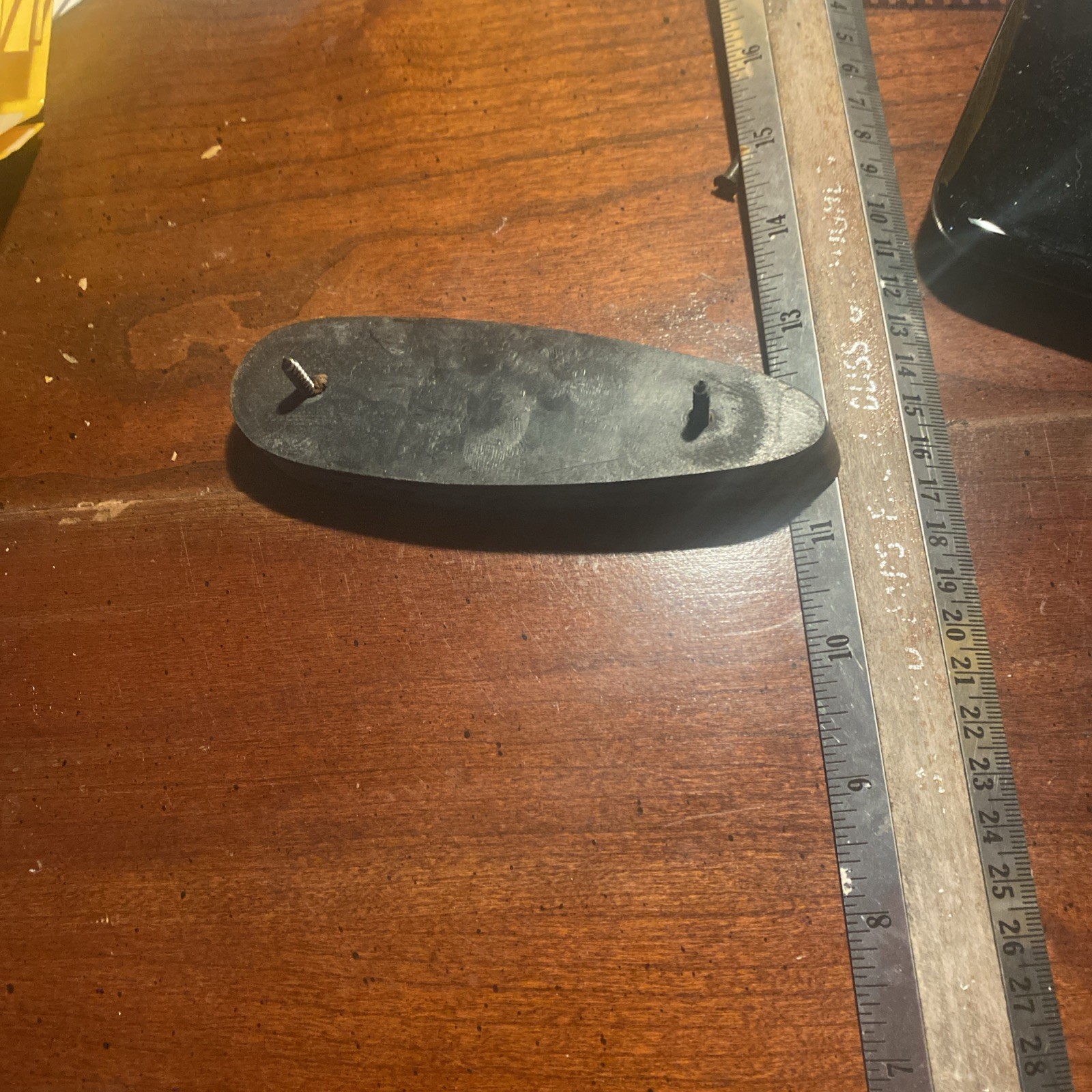 Rubber recoil pad.