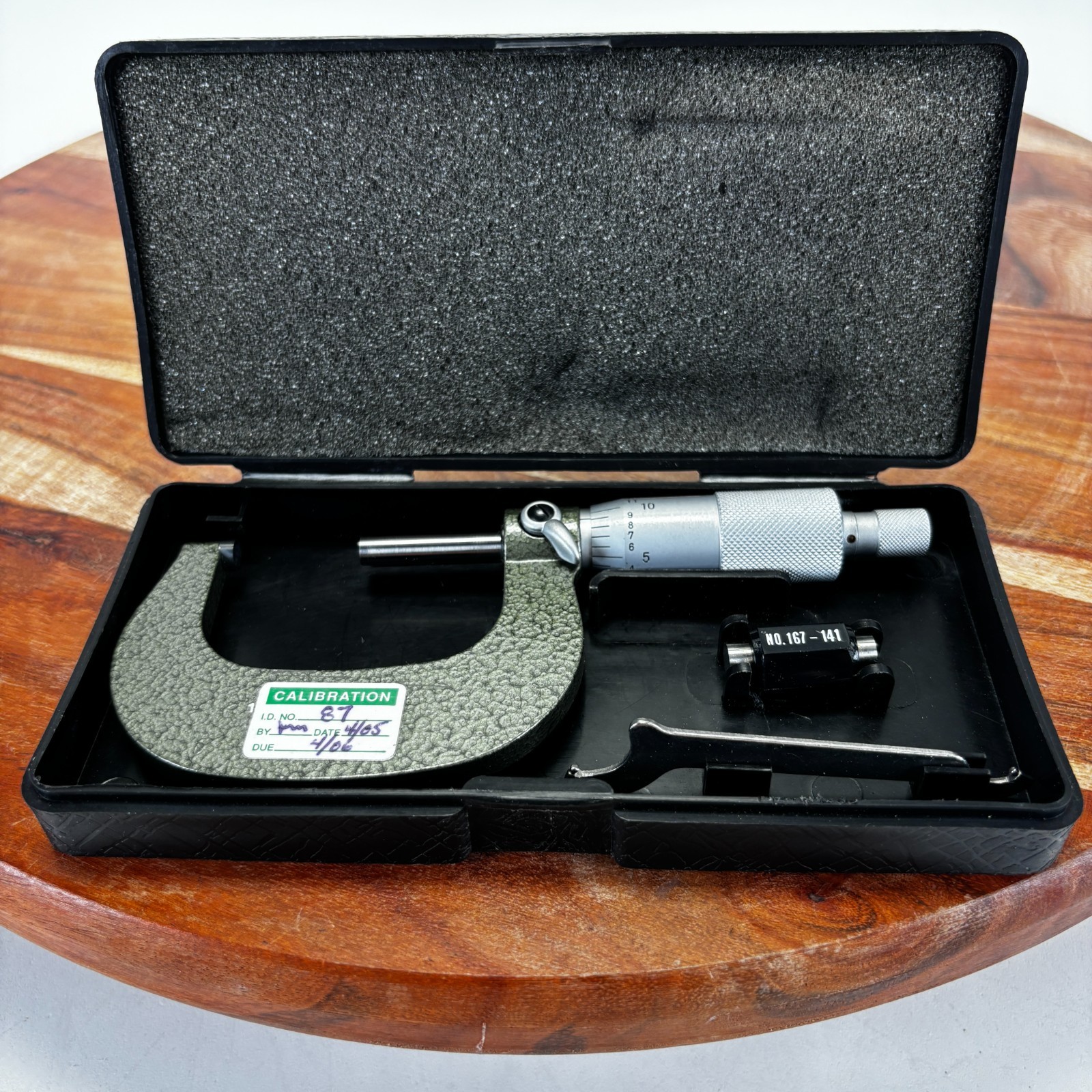 Mitutoyo Micrometer 0-1” .0001” No. 103-260 w Case & Std Machinist Tools Japan