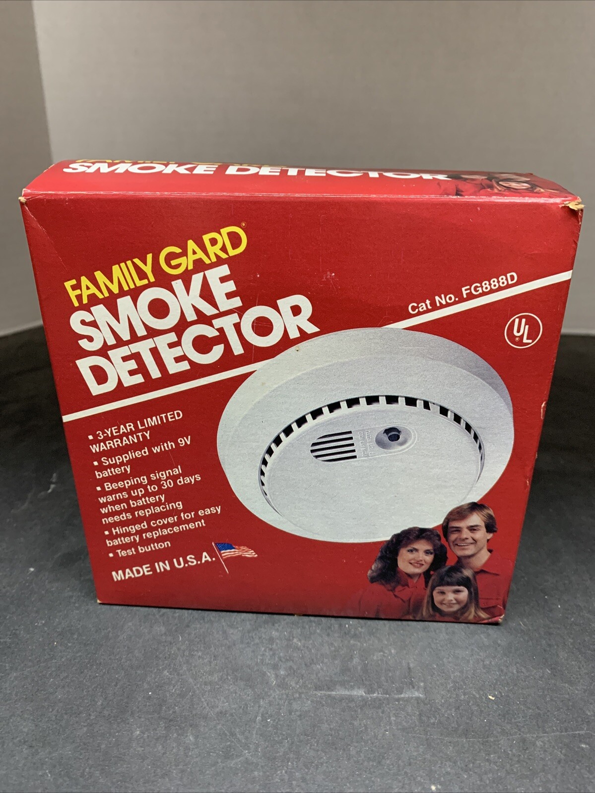Family Gard Smoke Detector Alarm - Model FG888D - Vintage 1988- New in Box