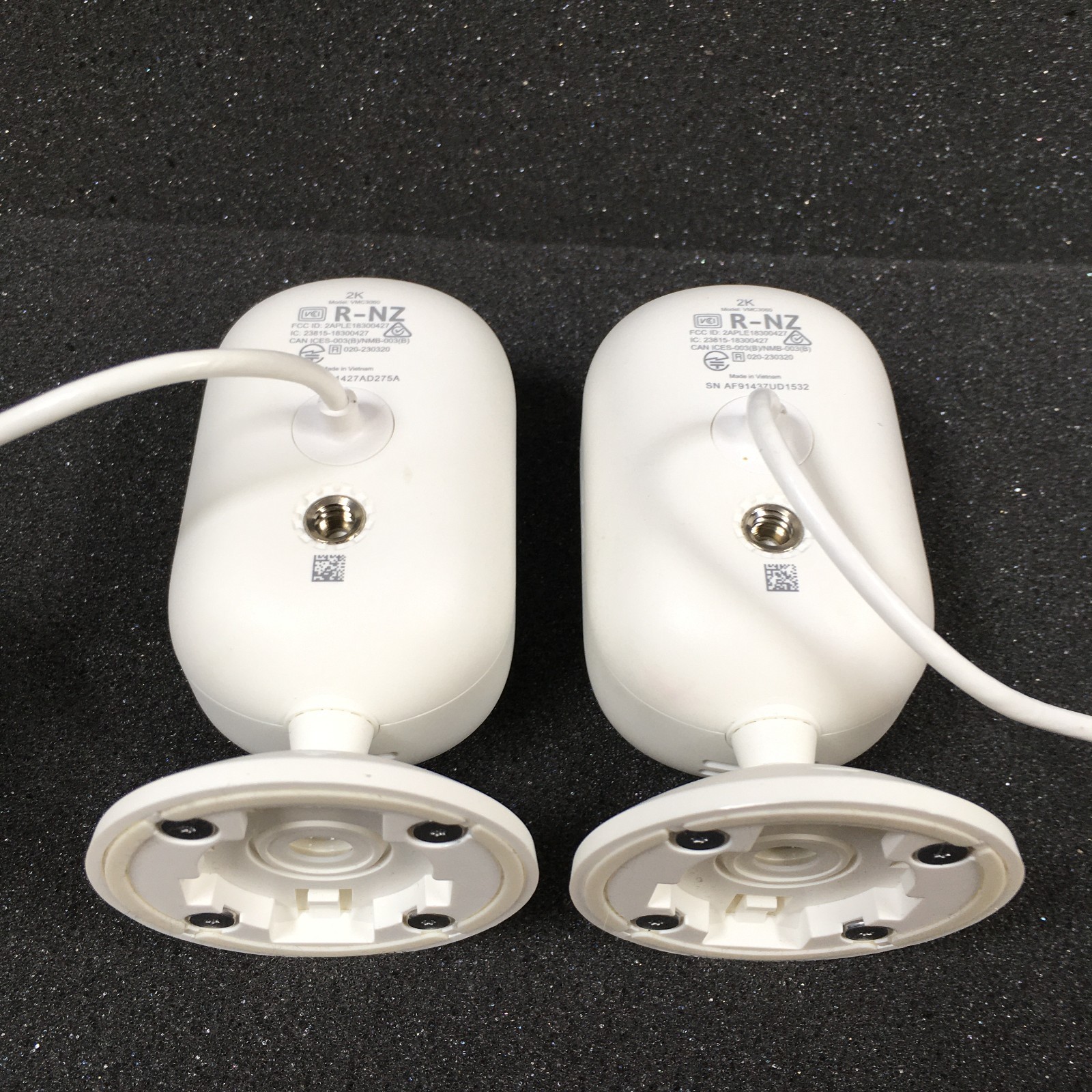 Arlo Essential Indoor (2nd Gen.) Wired 2K Security Camera VMC3060 - (2 PACK)