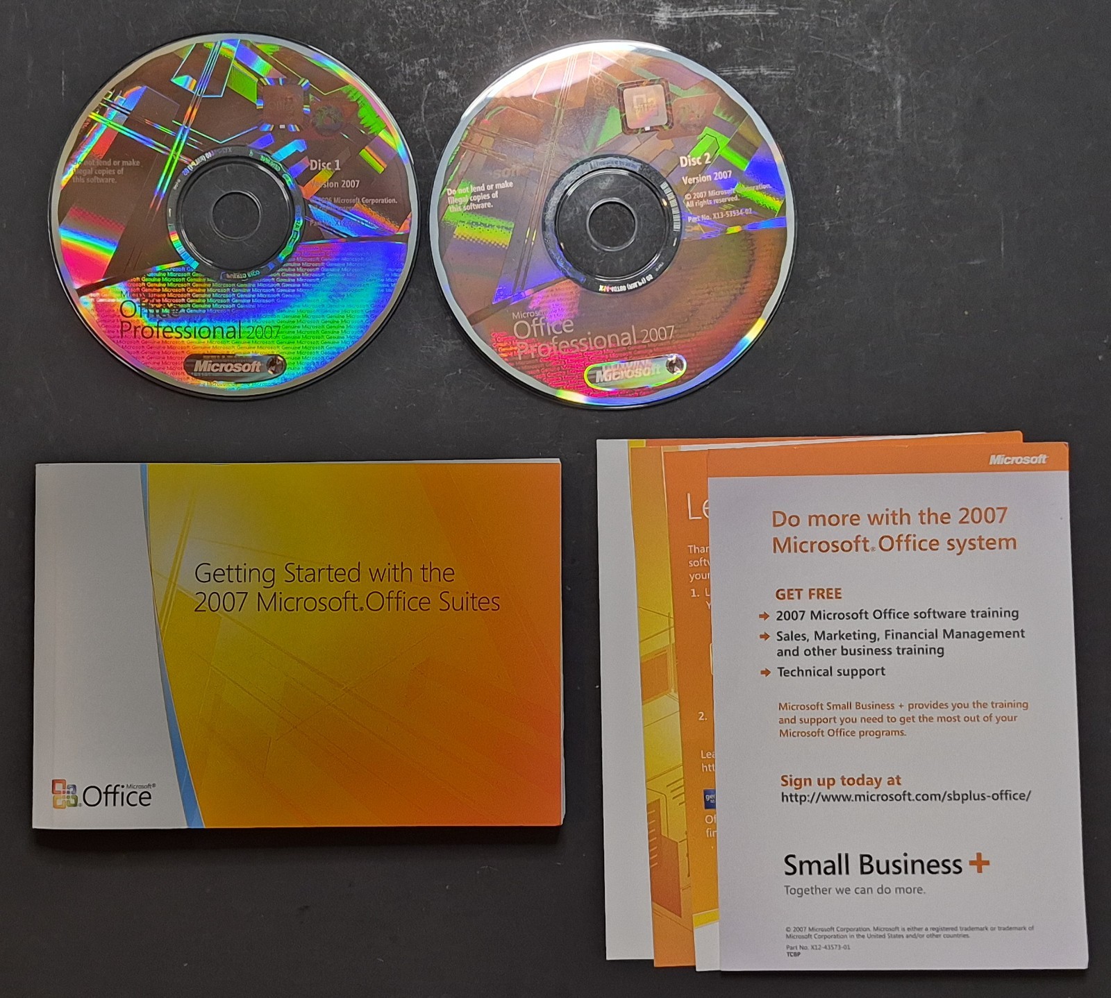 Microsoft Office 2007 Professional Full English Retail Version w/ Product Key