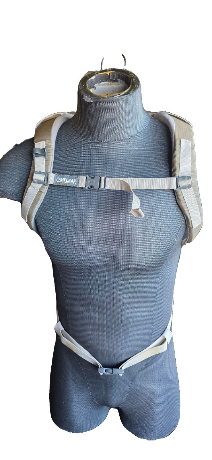 Camelbak 2.1 Liter Hydration Back Pack Tan