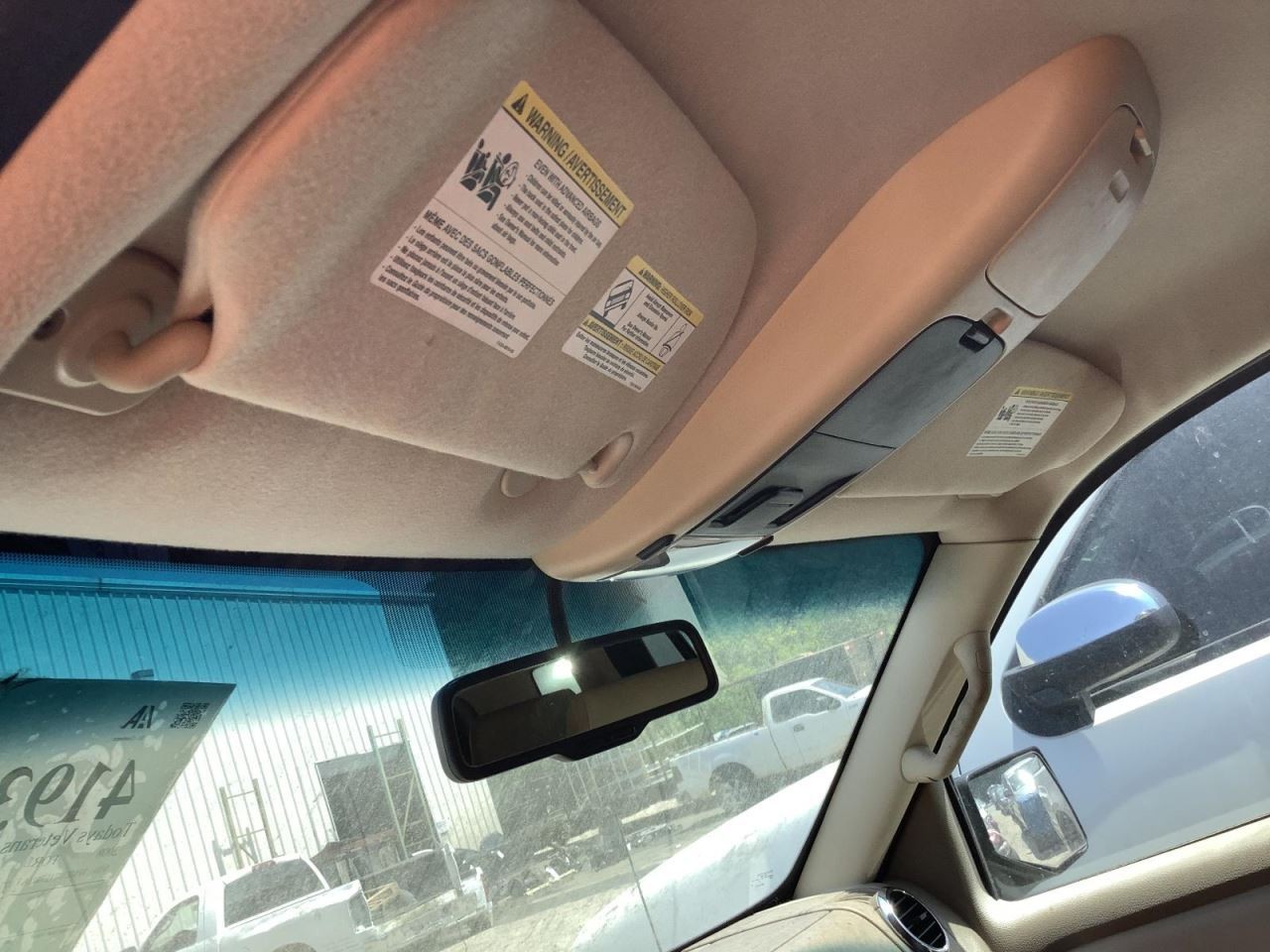 EXPLORER 2008 Glove Box 4609146