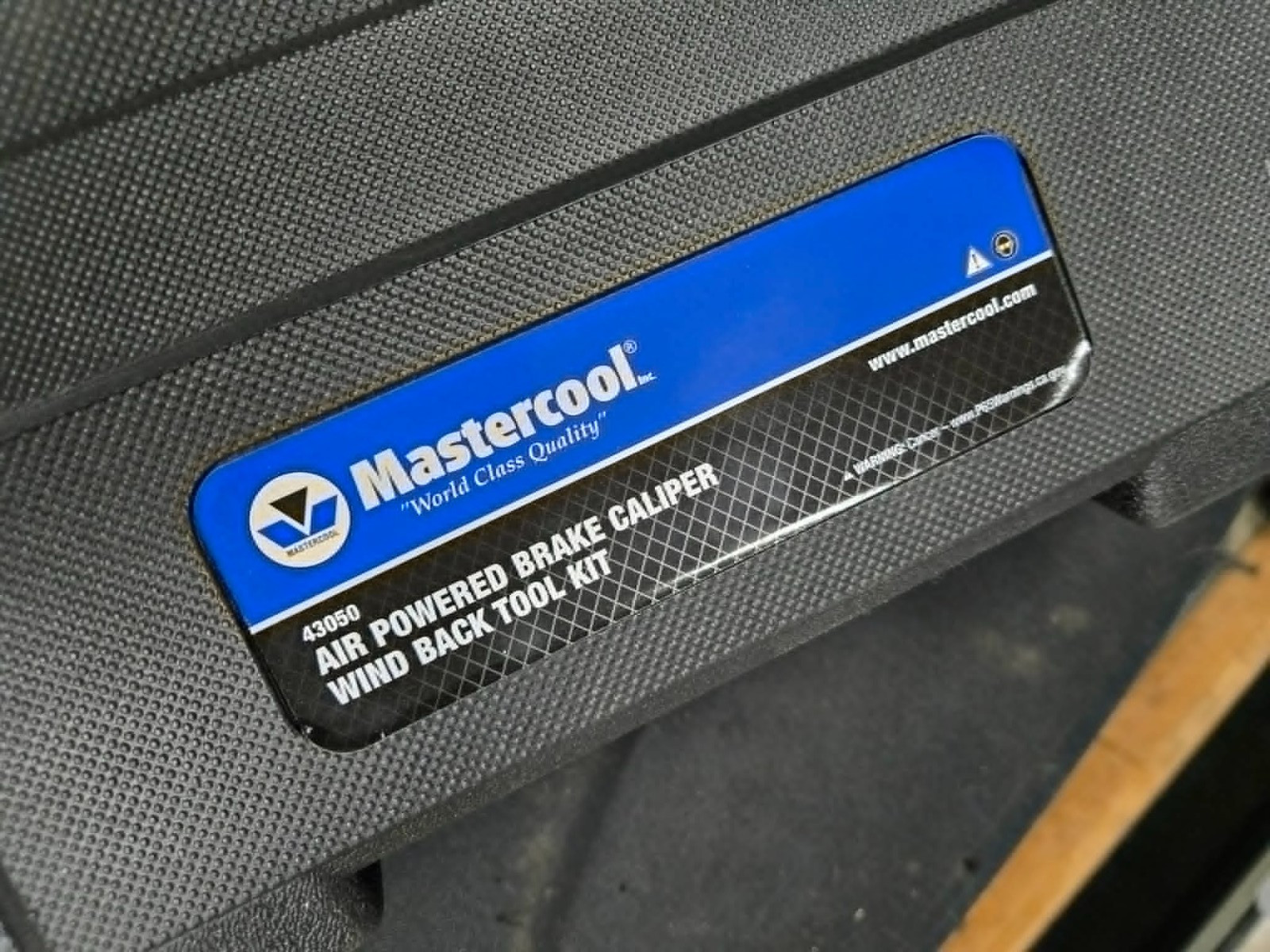 Mastercool Pneumatic Air Powered Brake Caliper Wind Back Tool Kit 43050