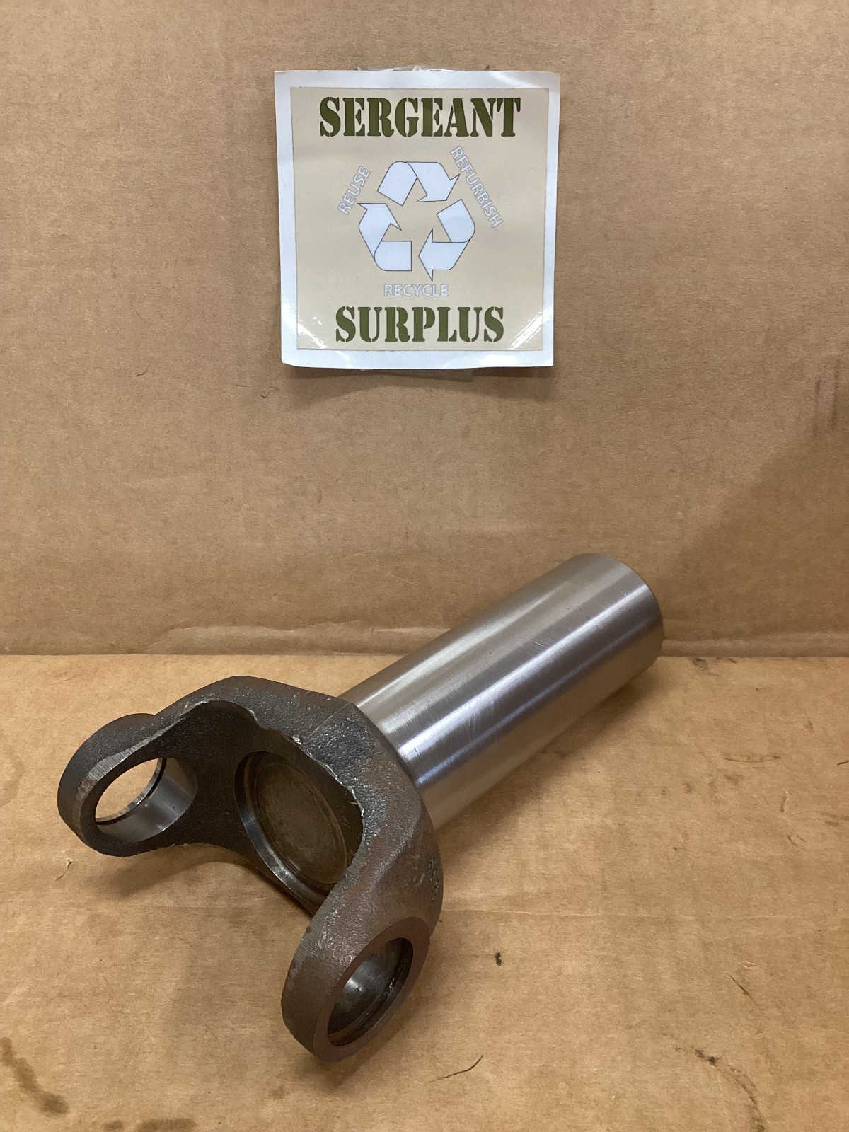 U-joint yoke(32 tooth)Spicer/HMMWV 2520-01-478-7282